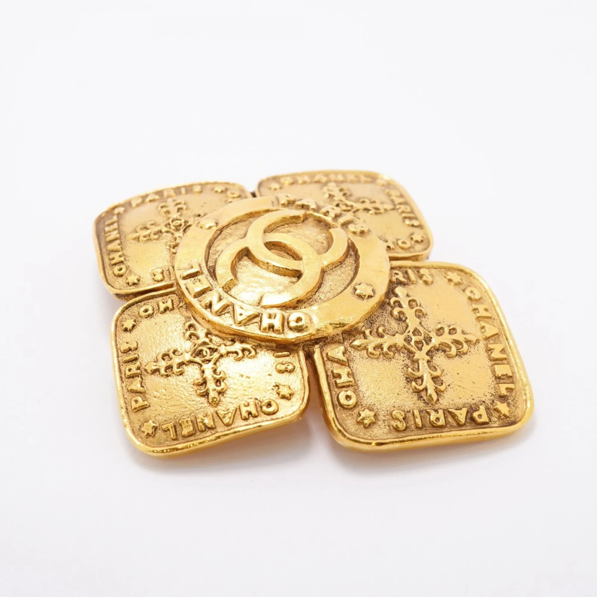 CC Logo Brooch Metal - Image 2