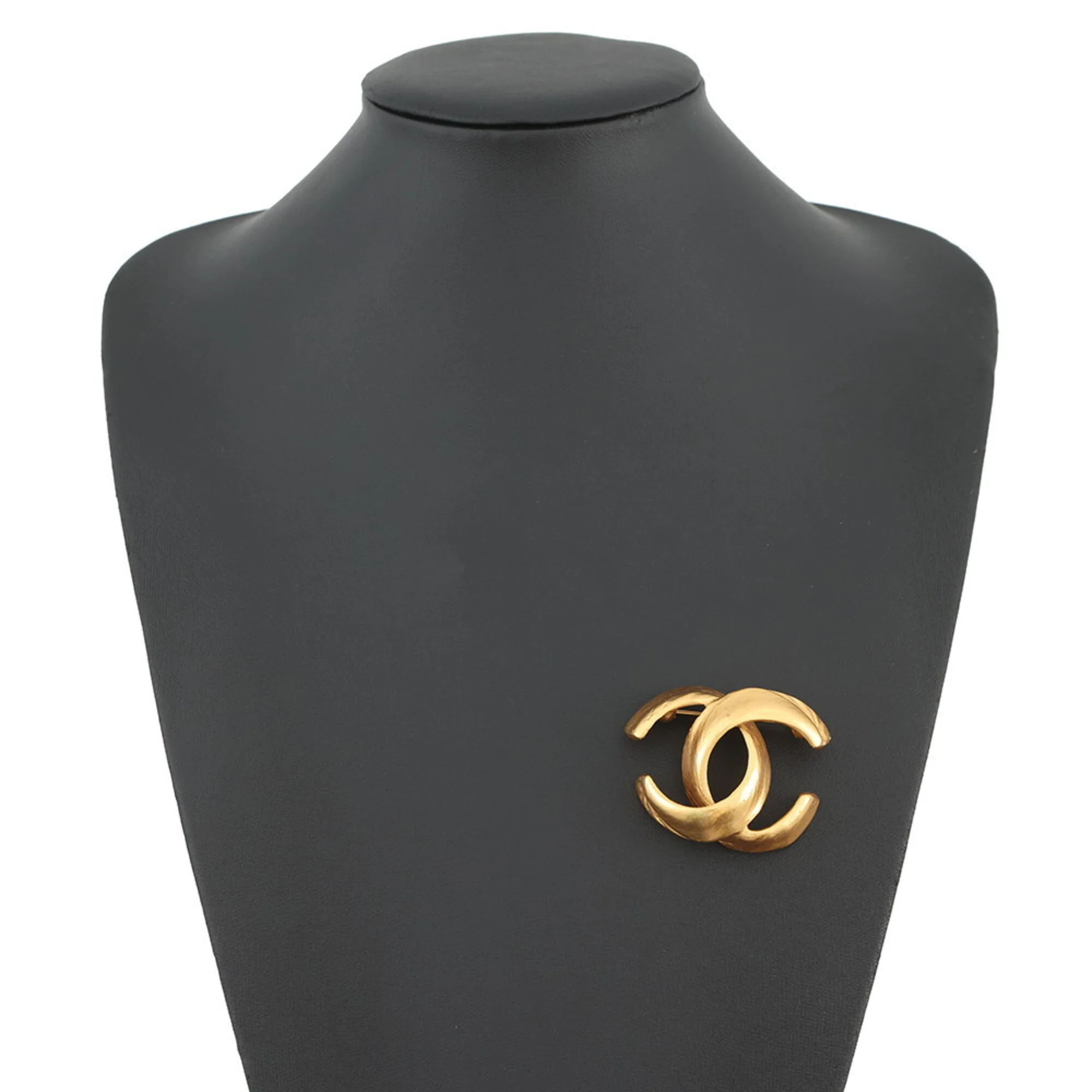 CC Logo Brooch Metal - Image 4