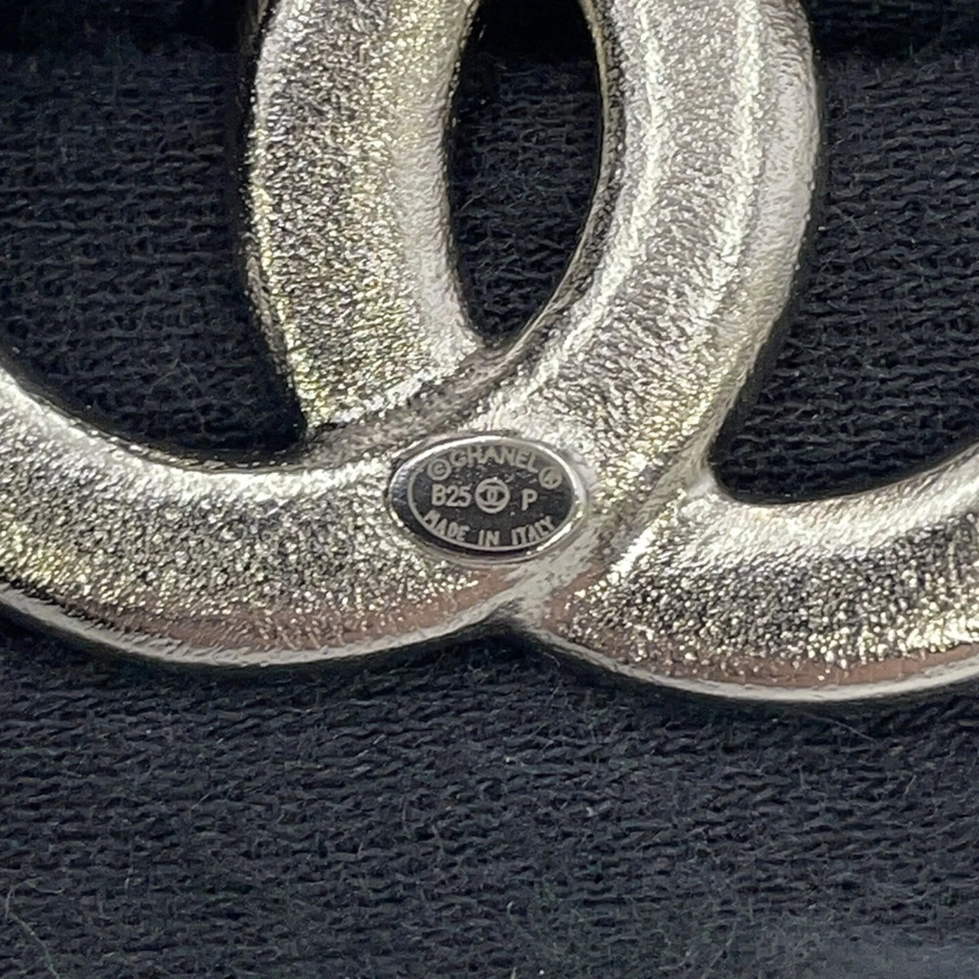 CC Logo Brooch Silver-Tone Metal - Image 6