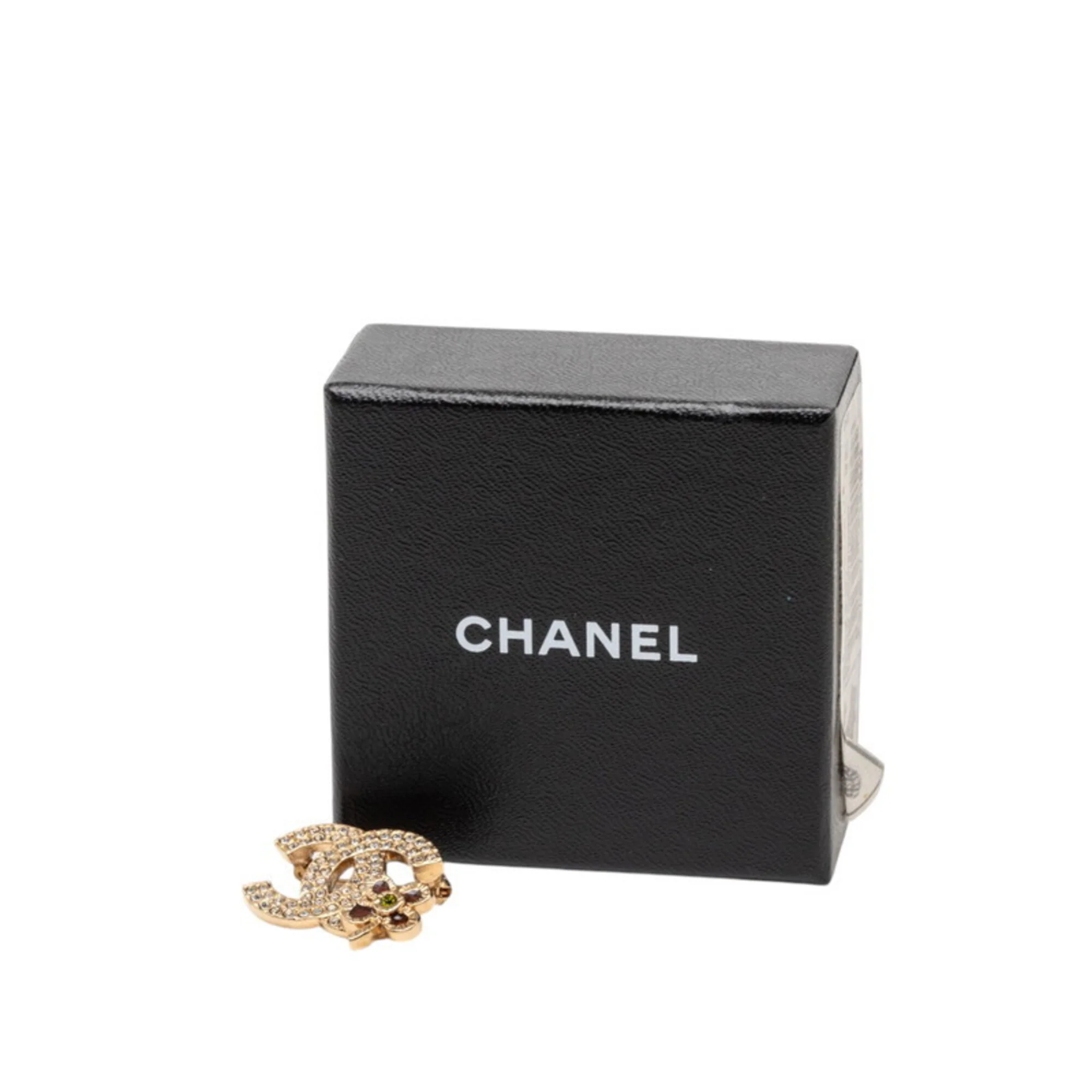 CC Logo Clover Brooch Metal - Image 4