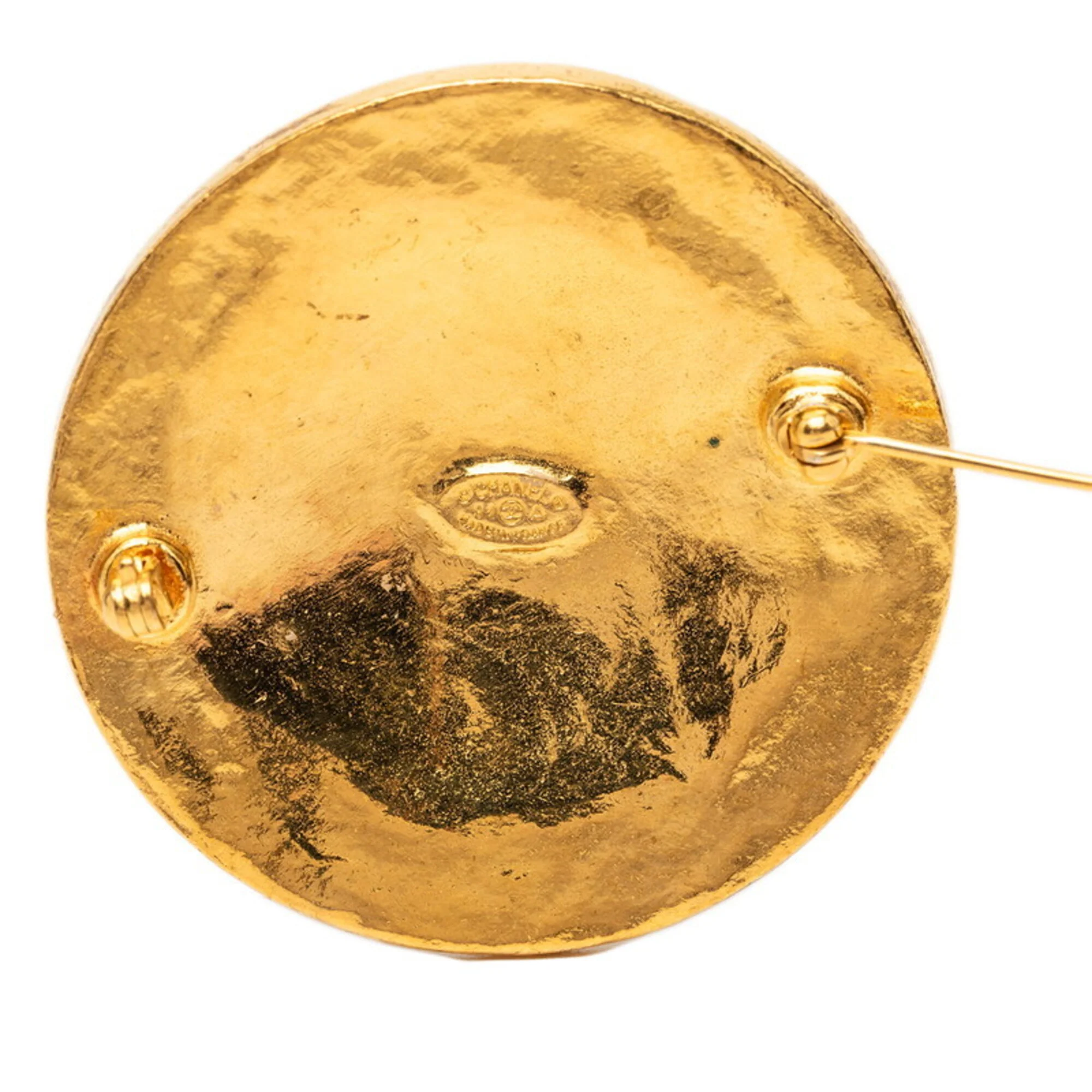 CC Logo Round Brooch Metal - Image 3
