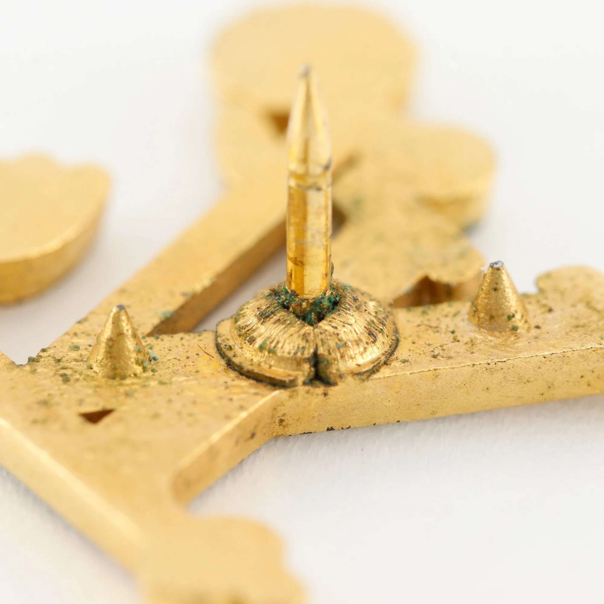 Brooch Gold-Tone Metal - Image 4
