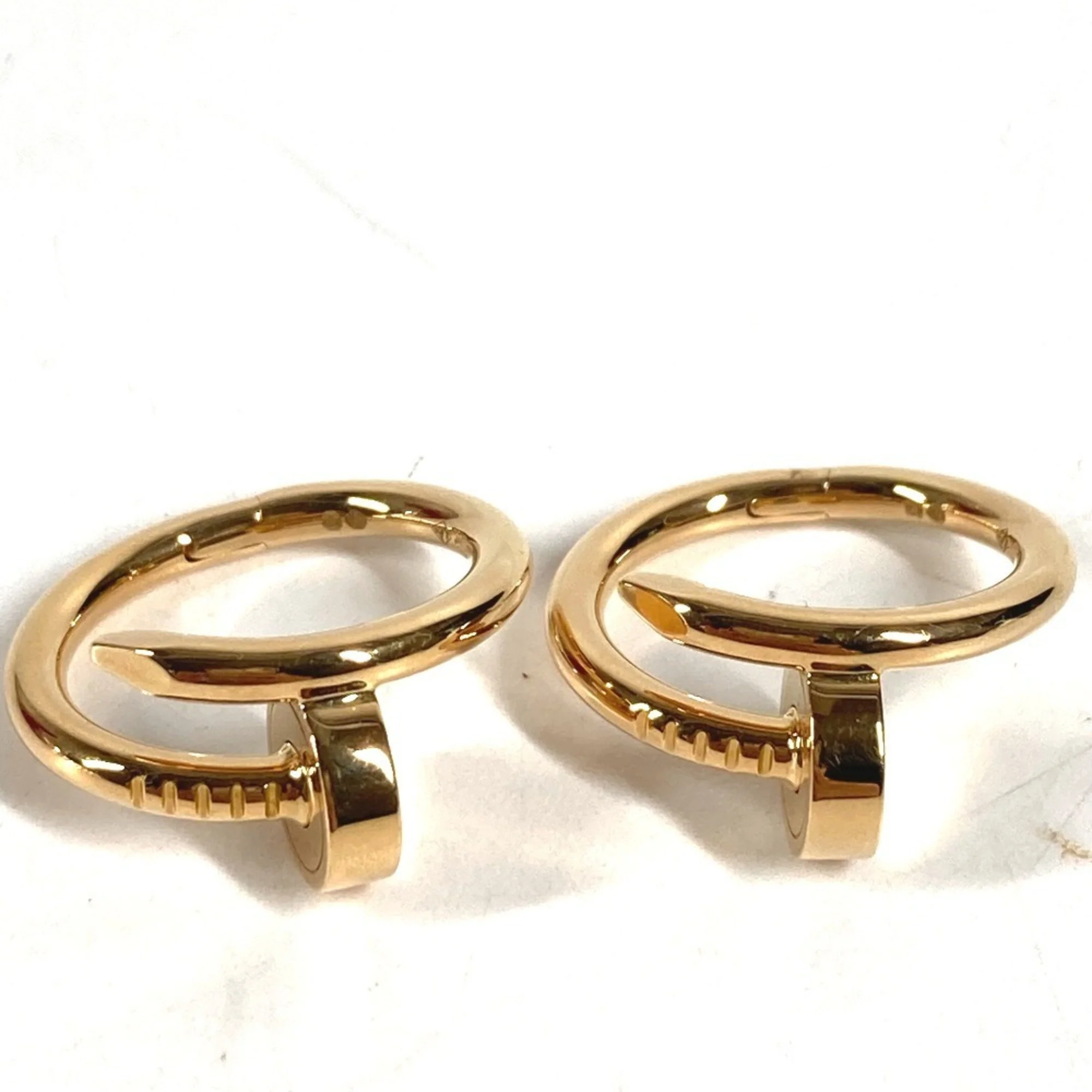 Juste un Clou Cufflinks 18K Yellow Gold Bracelet
