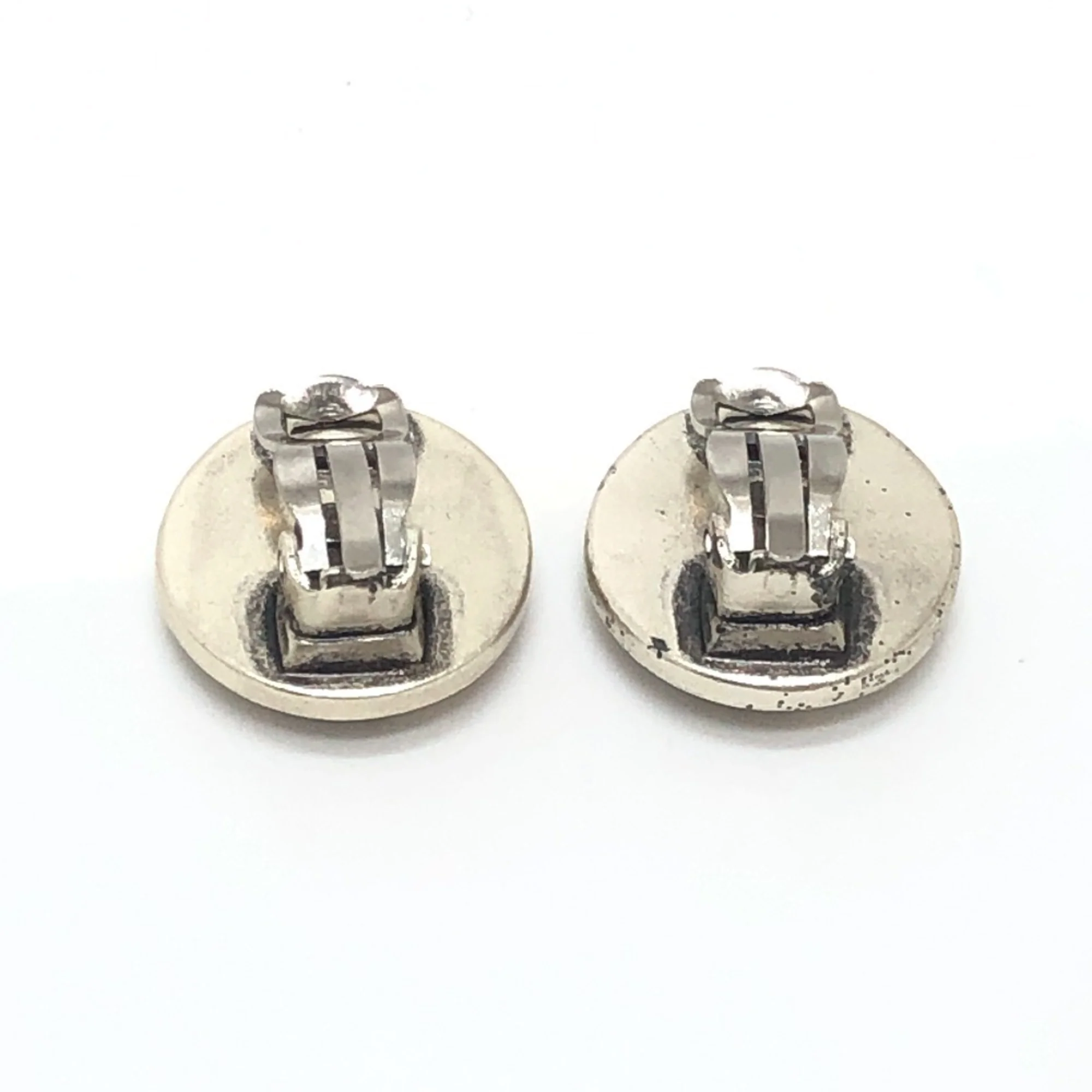 CC Logo Clip-On Circle Earrings Silver-Tone Metal Silver-Tone Metal - Image 2
