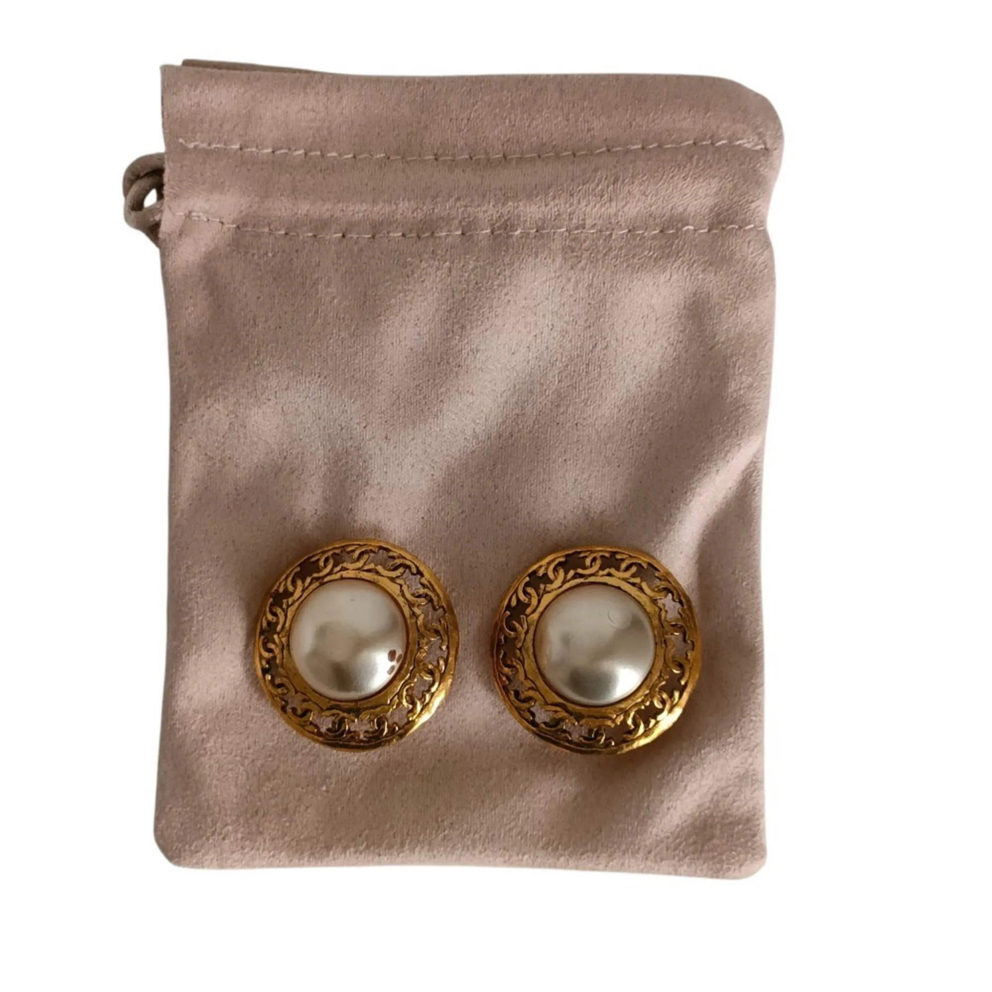 CC Logo Clip-On Earrings Gold-Tone Metal - Image 6