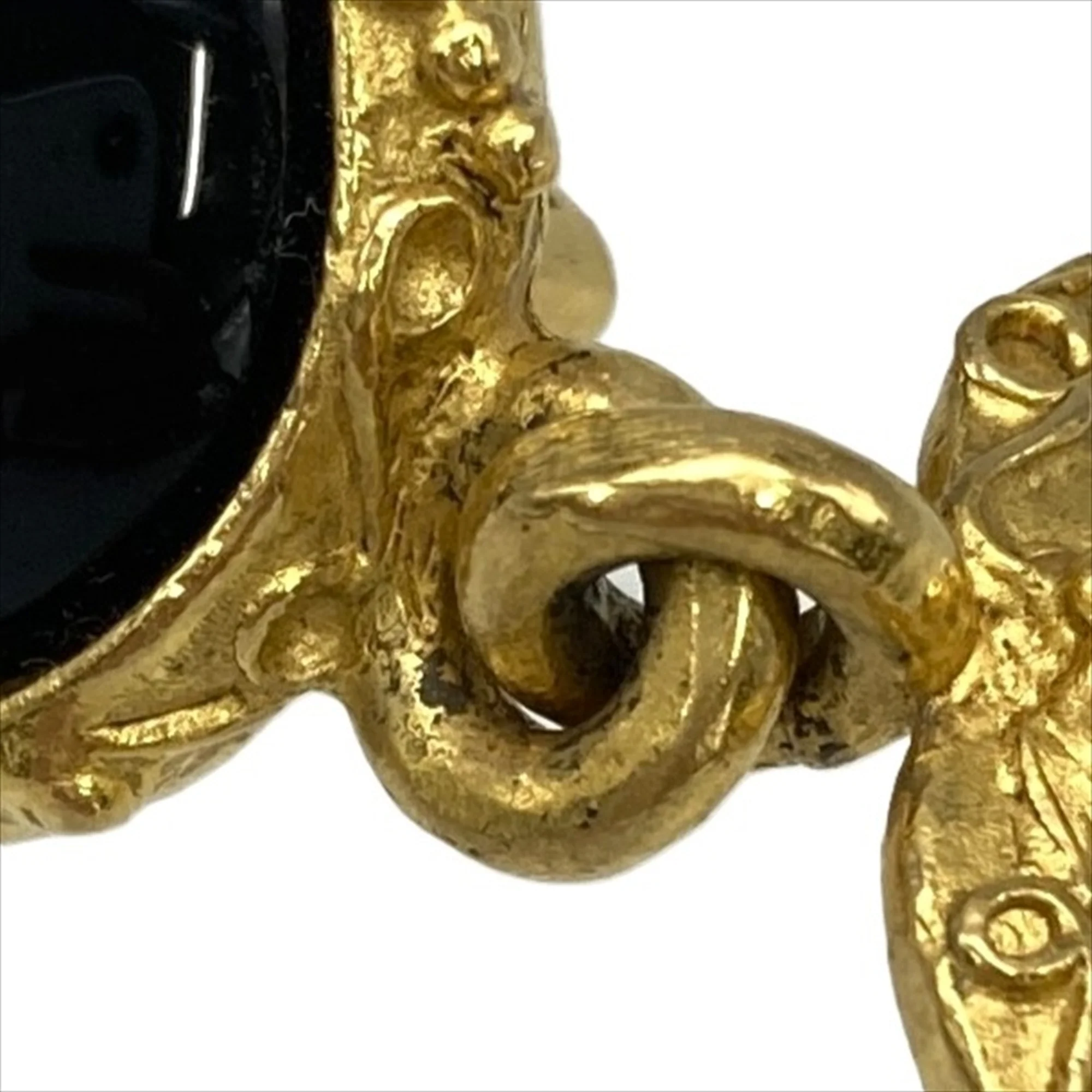 CC Logo Clip-On Earrings Gold-Tone Metal Gold-Tone Metal - Image 7