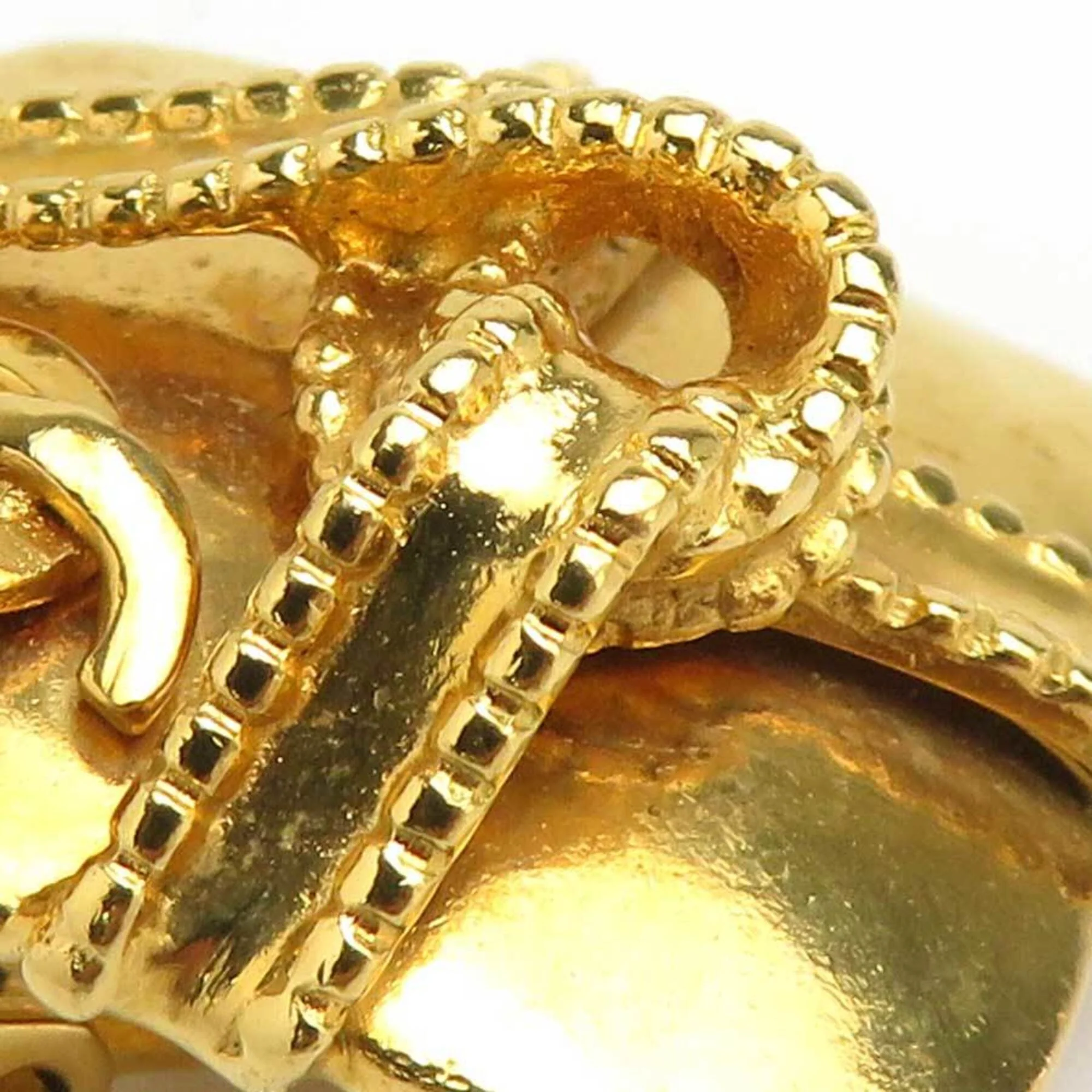 CC Logo Clip-On Earrings Gold-Tone Metal Gold-Tone Metal - Image 9