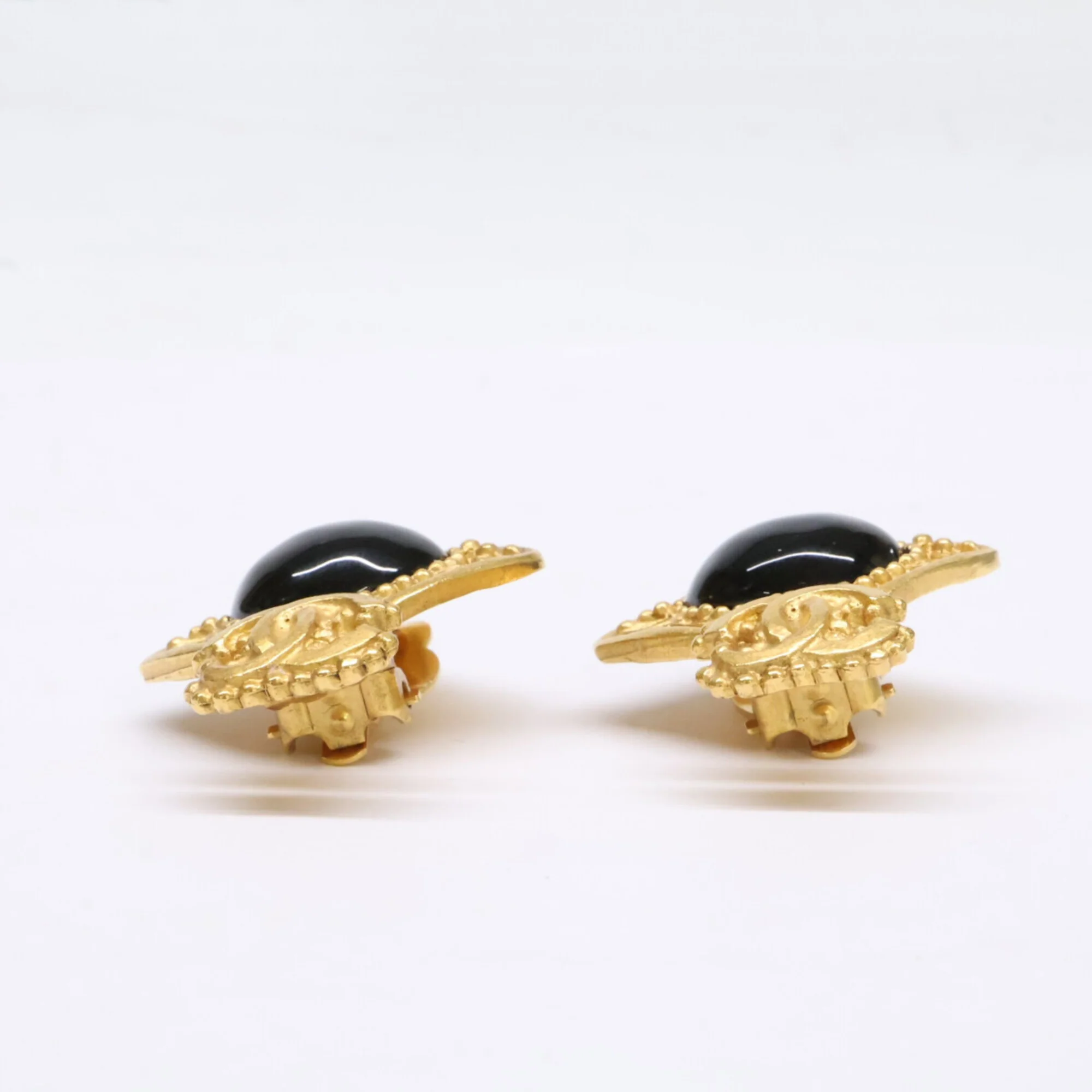 CC Logo Clip-On Earrings Gold-Tone Metal Gold-Tone Metal - Image 3