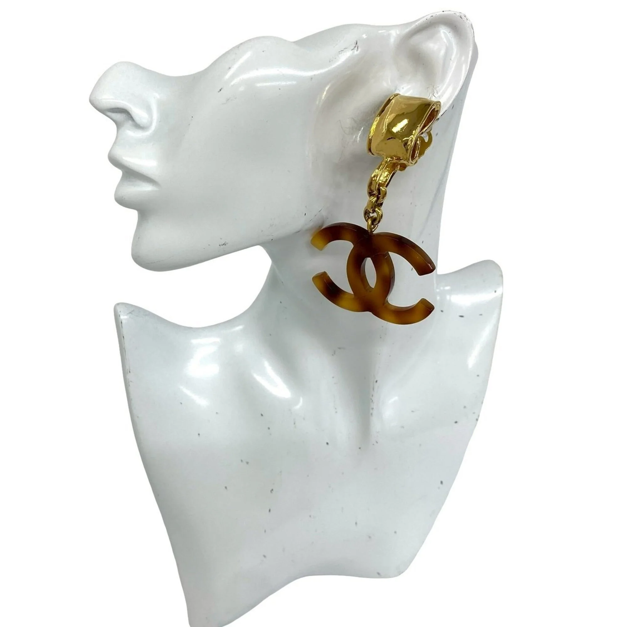 CC Logo Clip-On Earrings Metal - Image 2