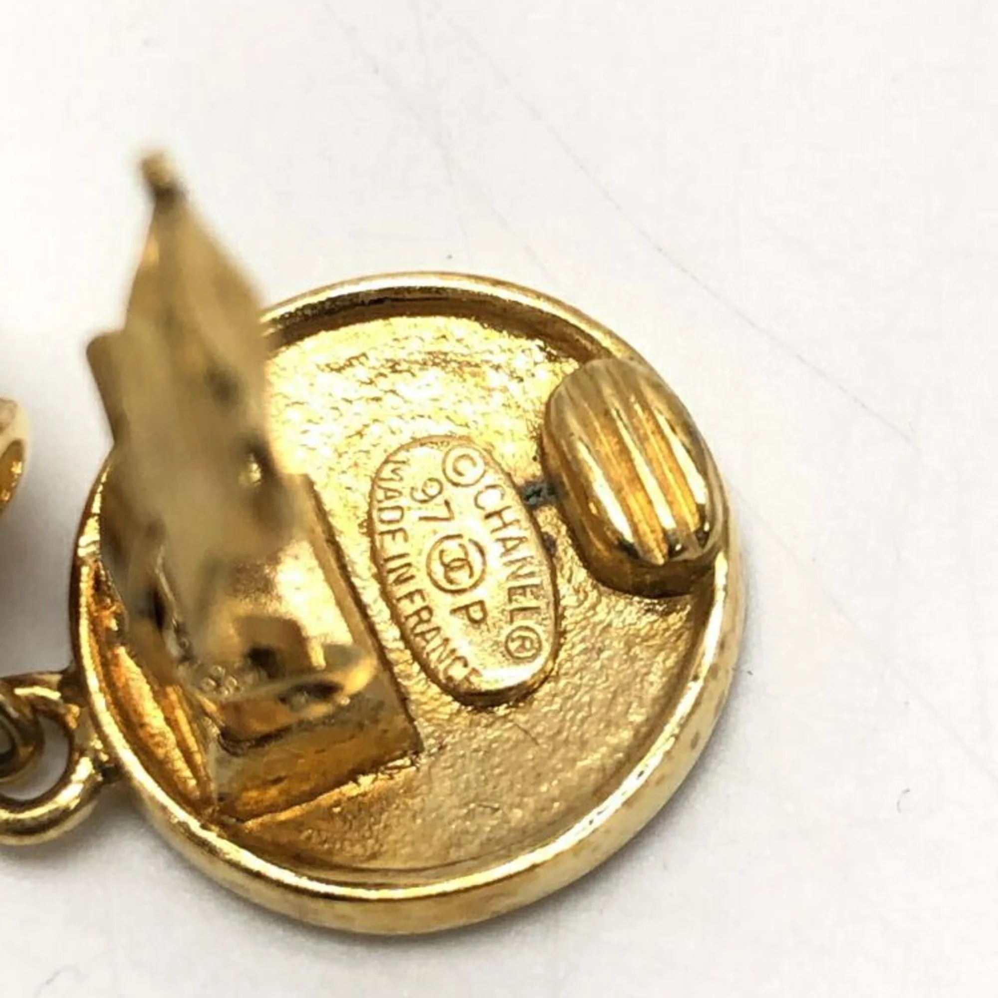 CC Logo Clip-On Earrings Metal - Image 3