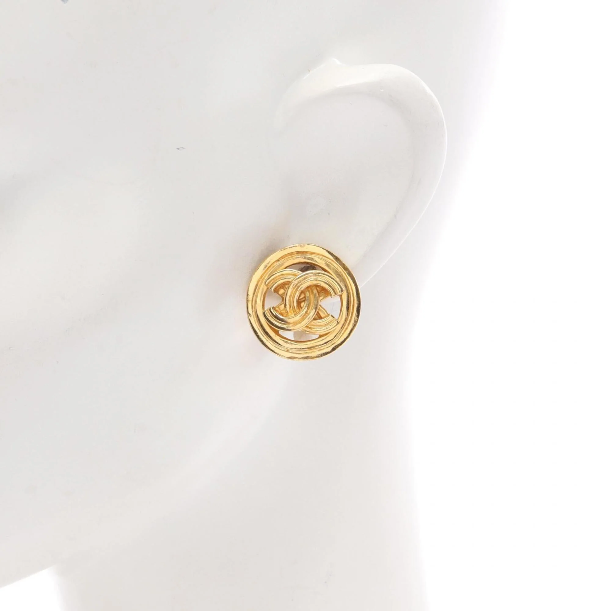 CC Logo Clip-On Earrings Metal Gold-Tone Metal - Image 4