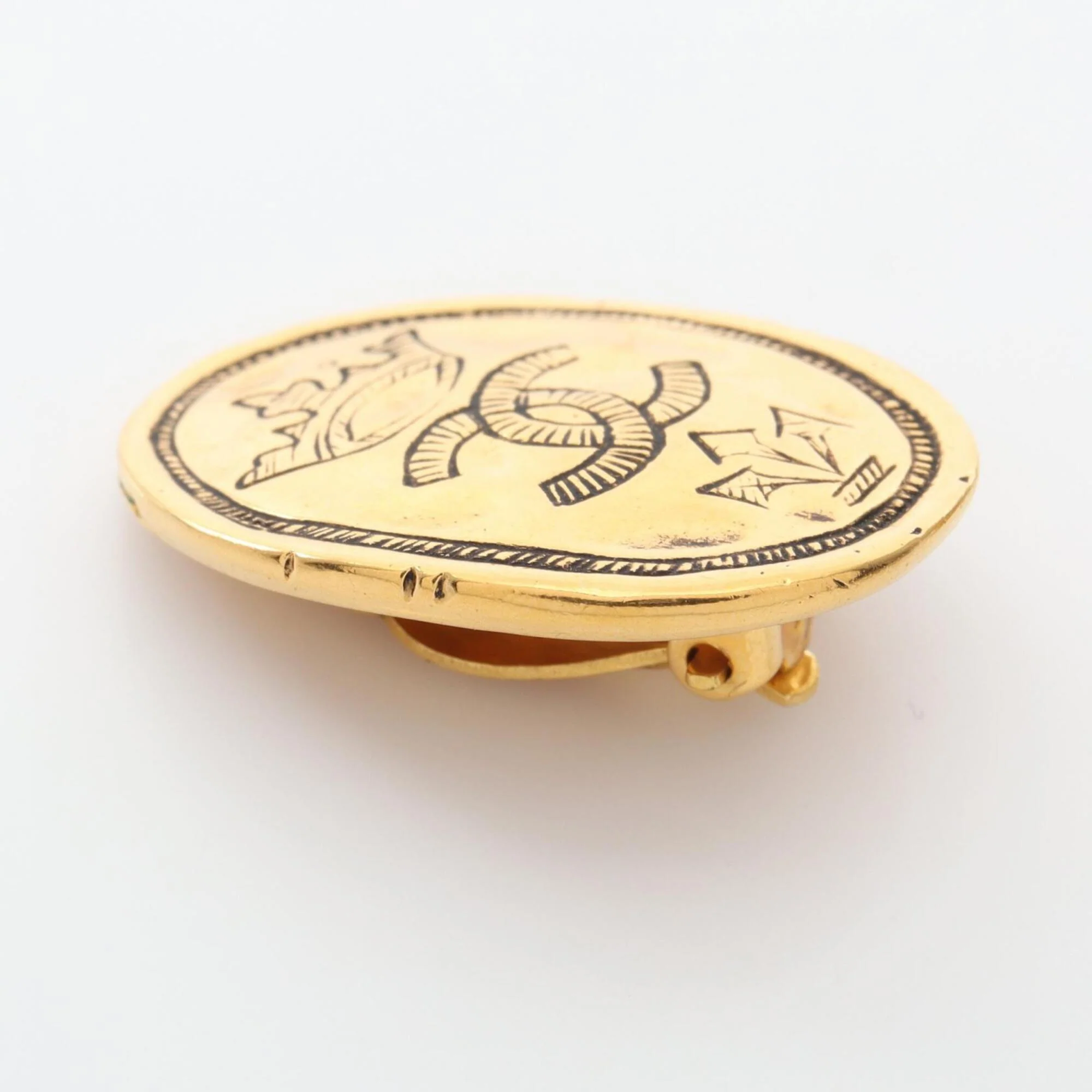 CC Logo Clip-On Earrings Metal Gold-Tone Metal - Image 5