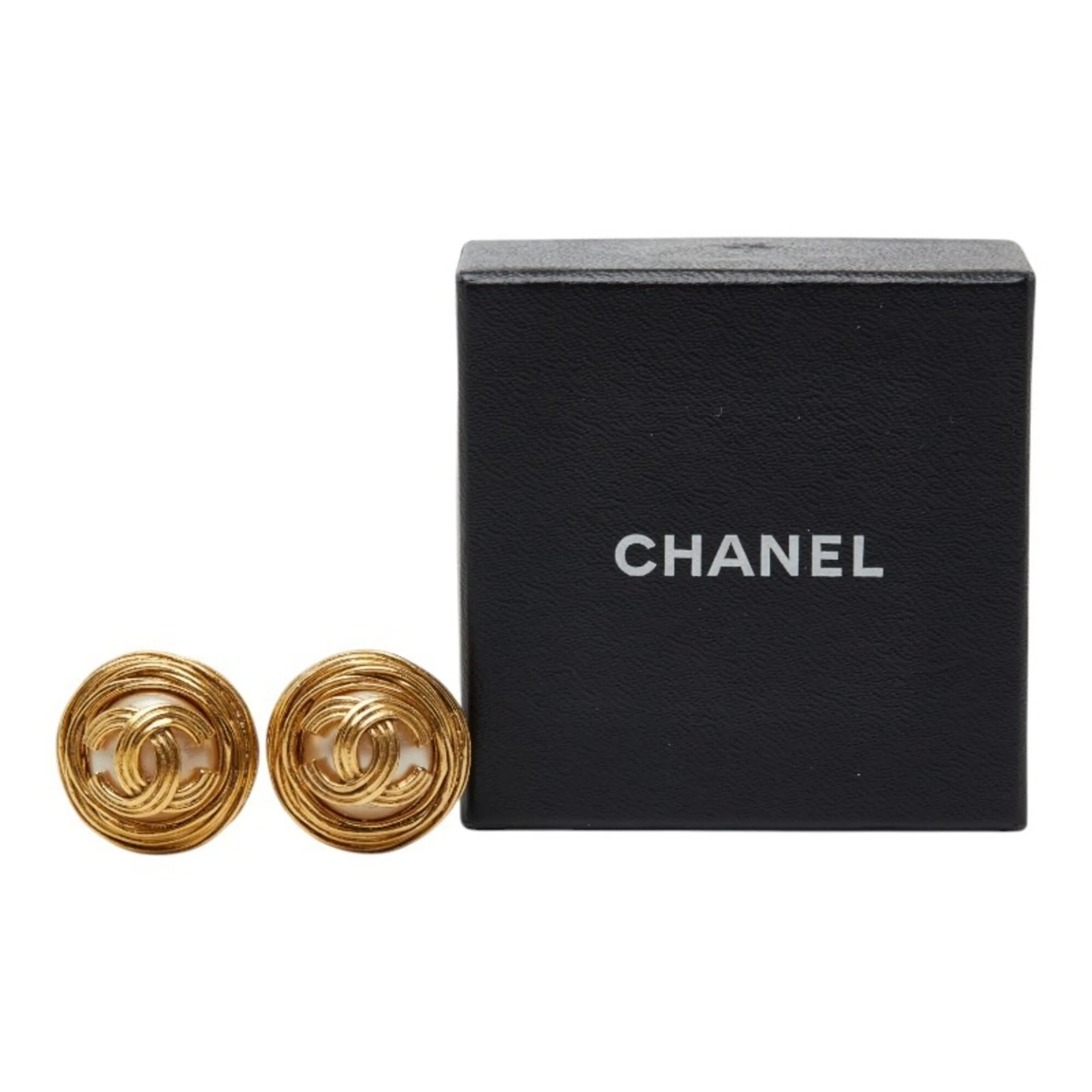 CC Logo Clip-On Earrings Metal Gold-Tone Metal - Image 4