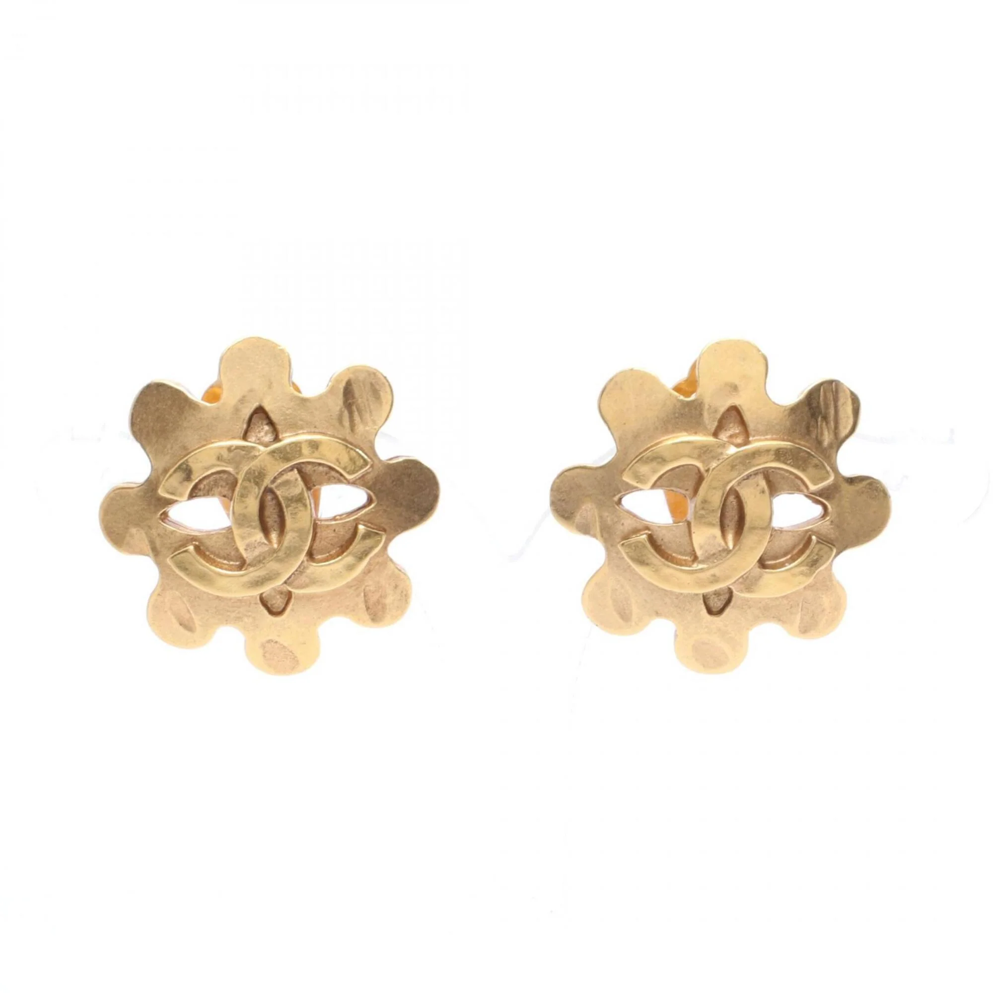 CC Logo Clip-On Earrings Metal Gold-Tone Metal