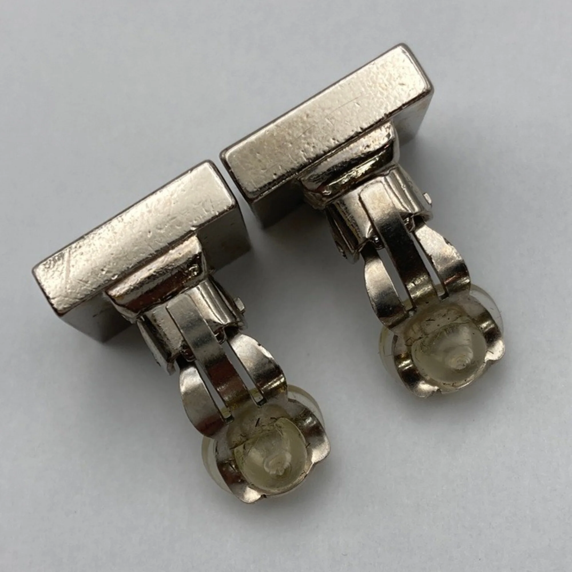 CC Logo Clip-On Earrings Silver-Tone Metal Silver-Tone Metal - Image 6