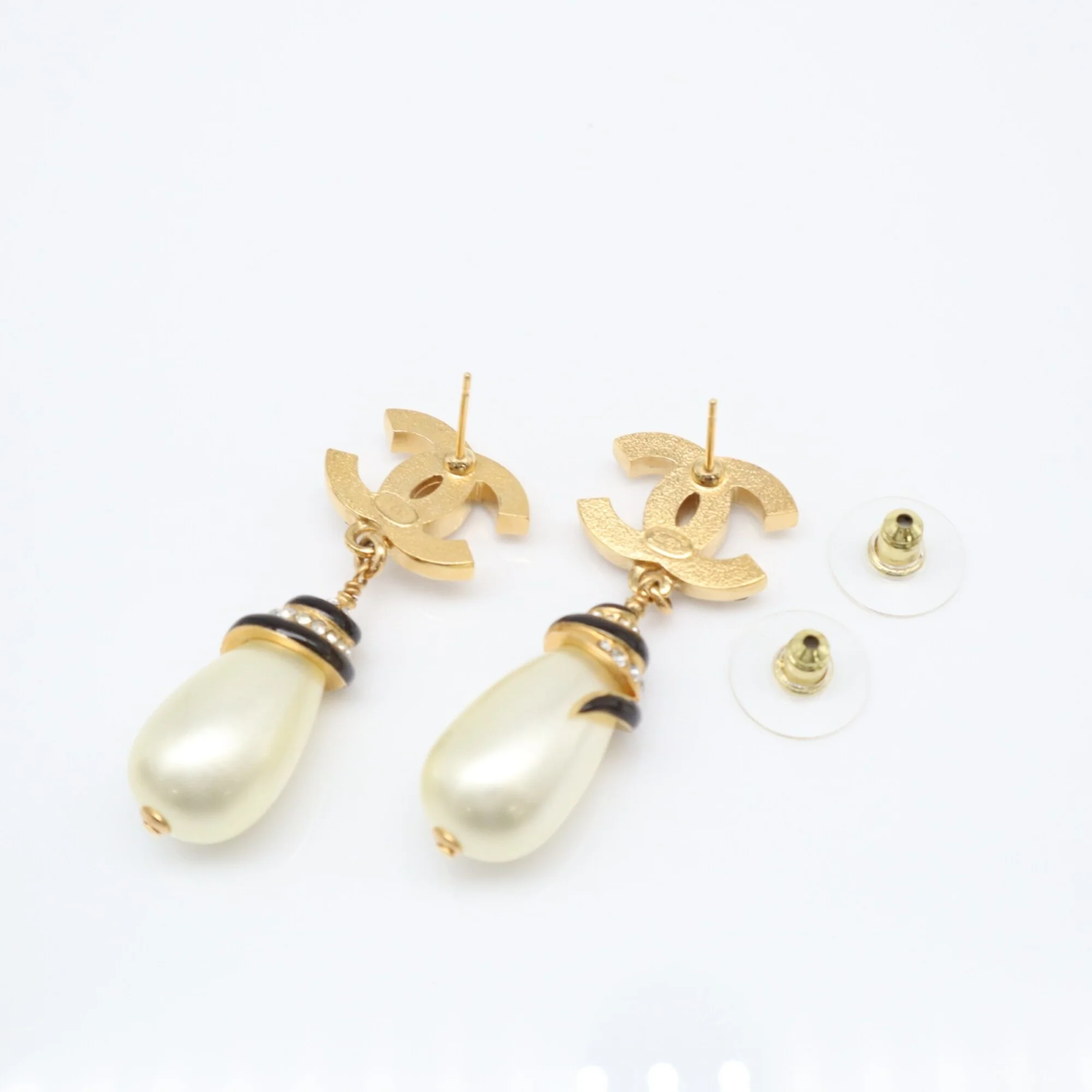 CC Logo Earrings Gold-Tone Metal Gold-Tone Metal - Image 4