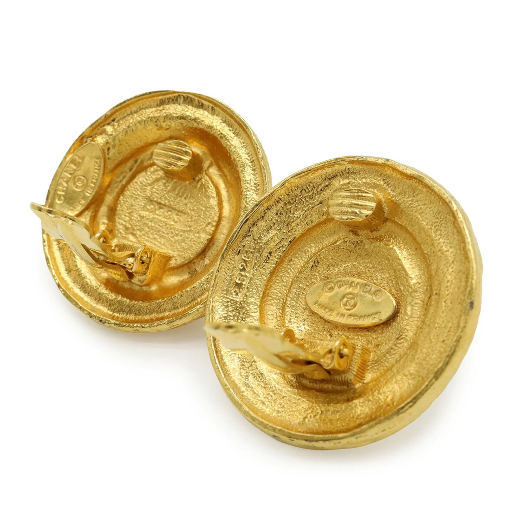 CC Logo Round Clip-On Earrings Metal Gold-Tone Metal - Image 5