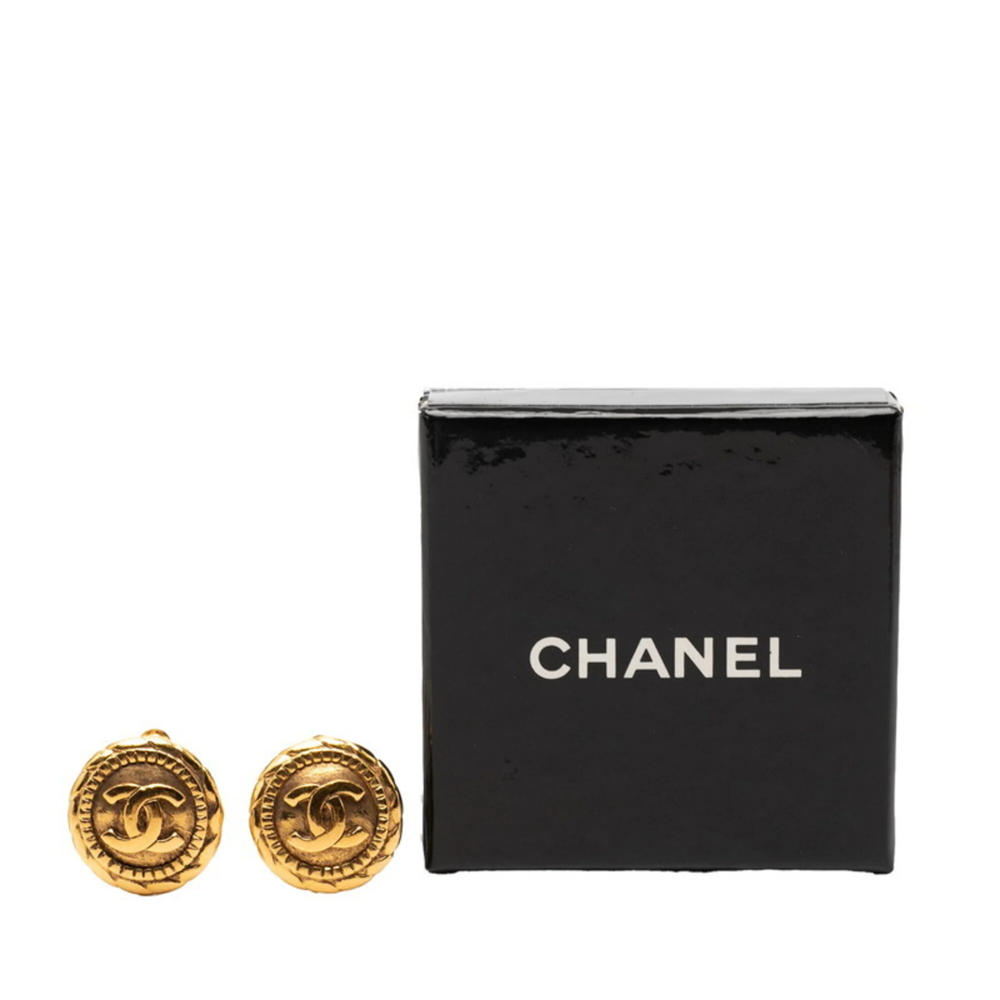 CC Logo Round Clip-On Earrings Metal Gold-Tone Metal - Image 4