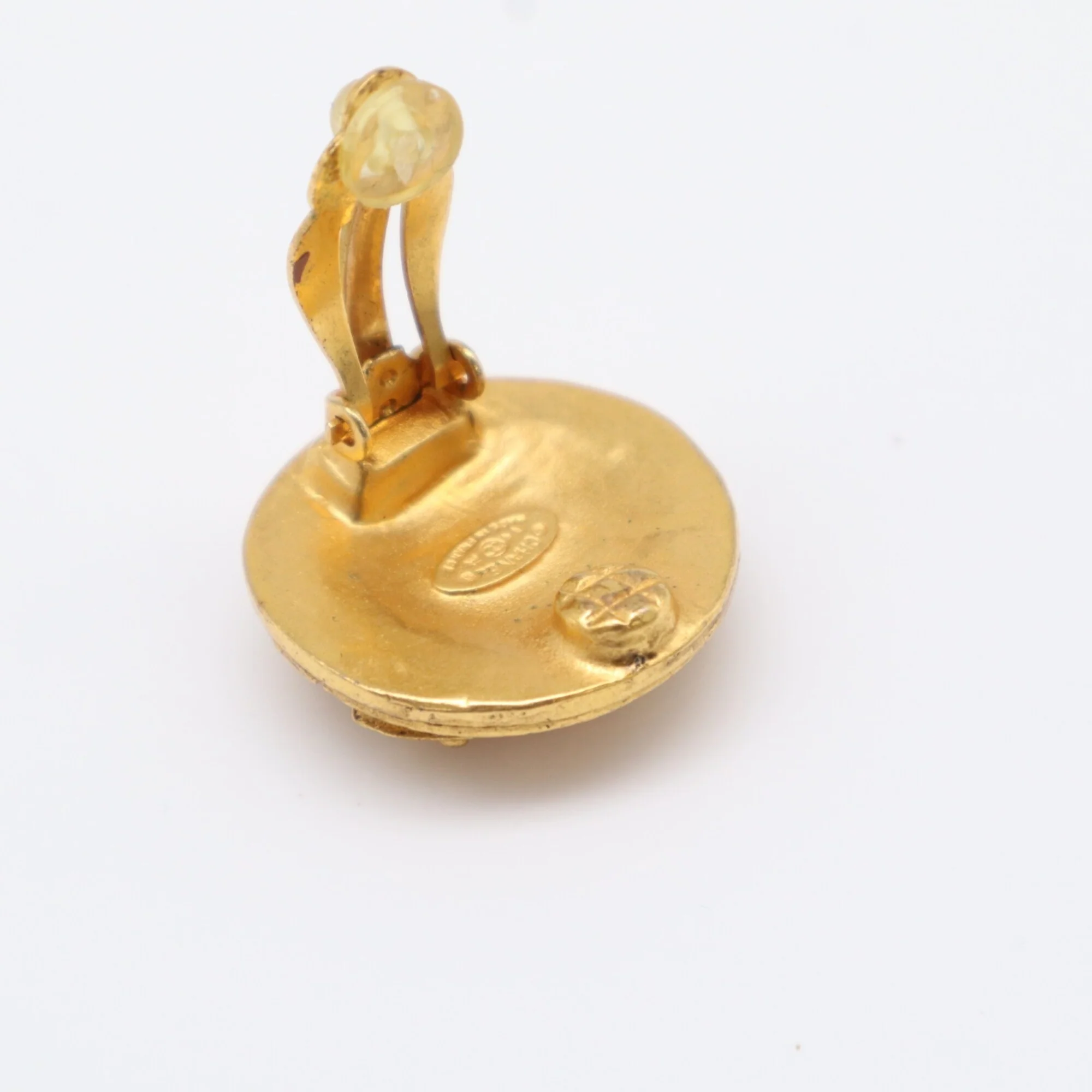 CC Logo Round Clip-On Earrings Metal Gold-Tone Metal - Image 9