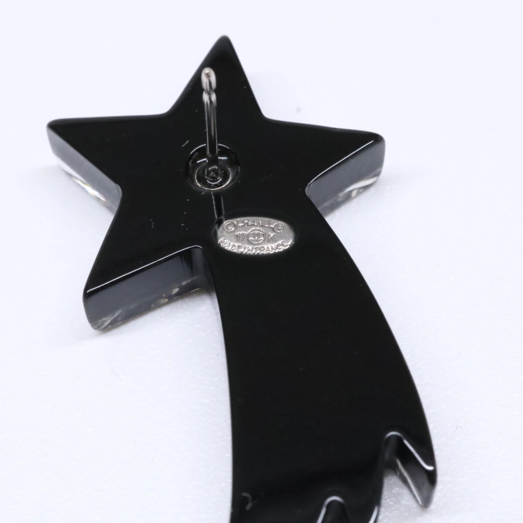 CC Logo Star Earrings Metal - Image 8