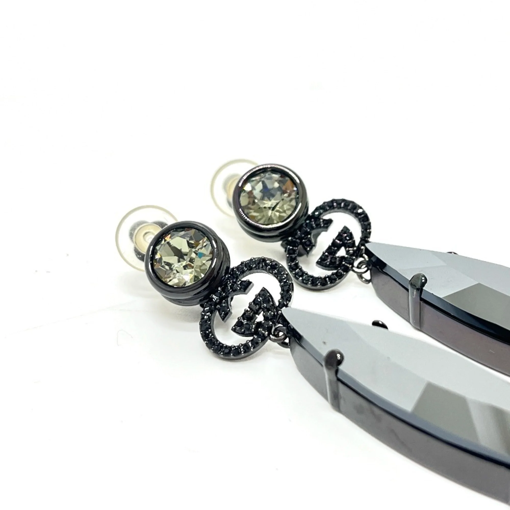 Crystal Clip-On Earrings Metal - Image 3