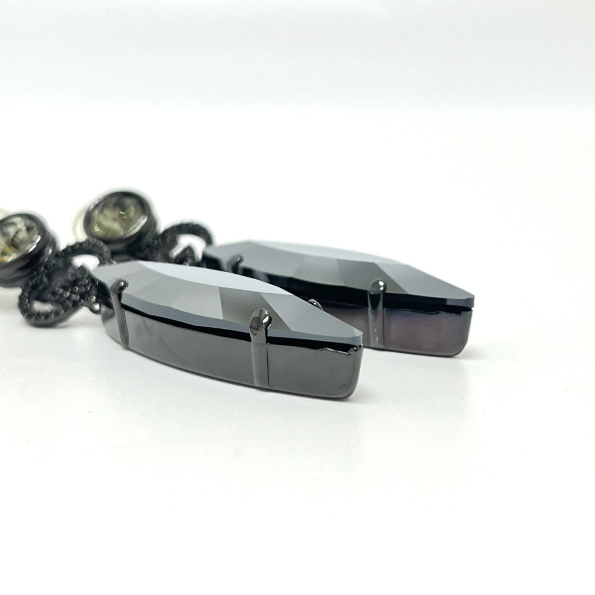 Crystal Clip-On Earrings Metal - Image 4