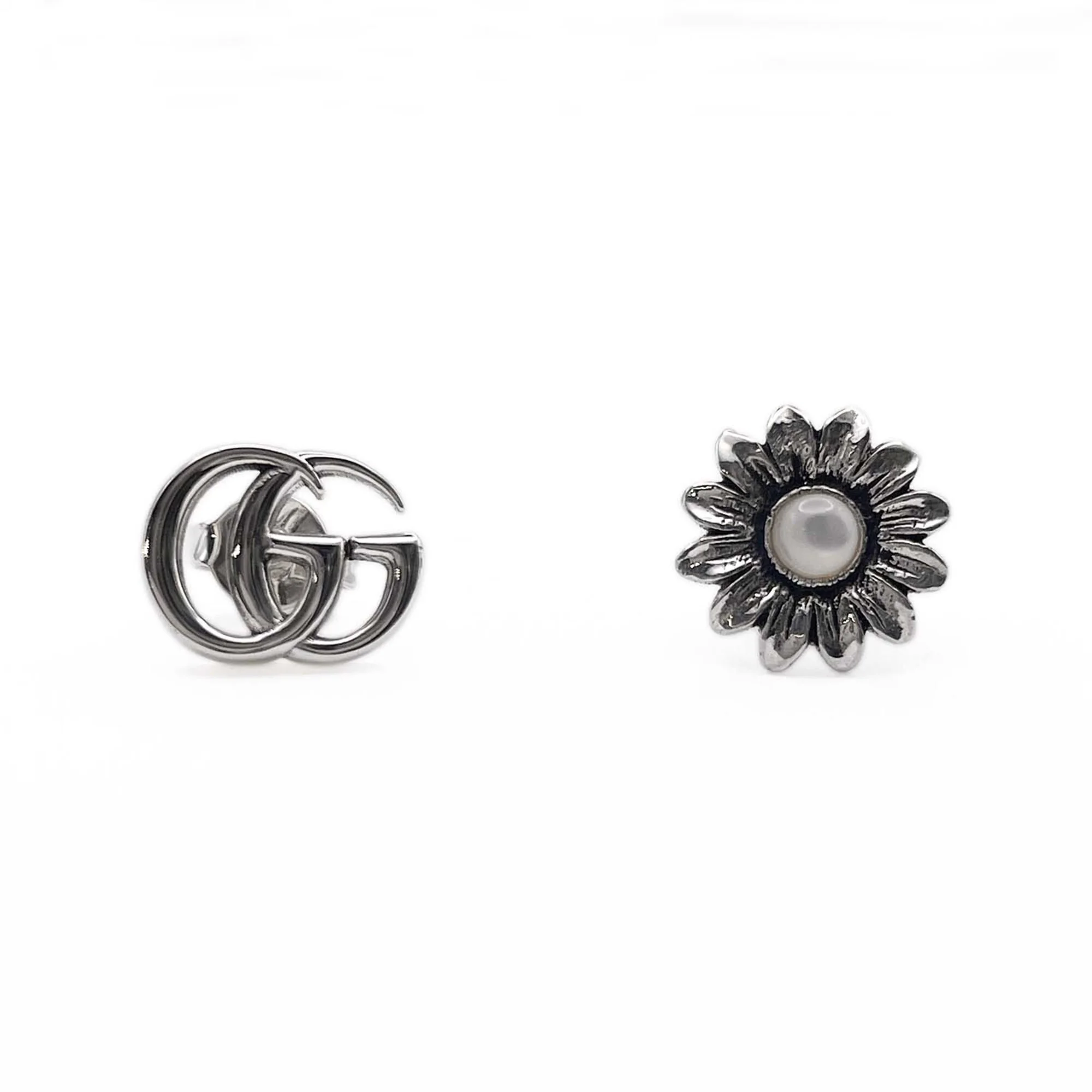 Earrings Logo Shell and Sterling Silver