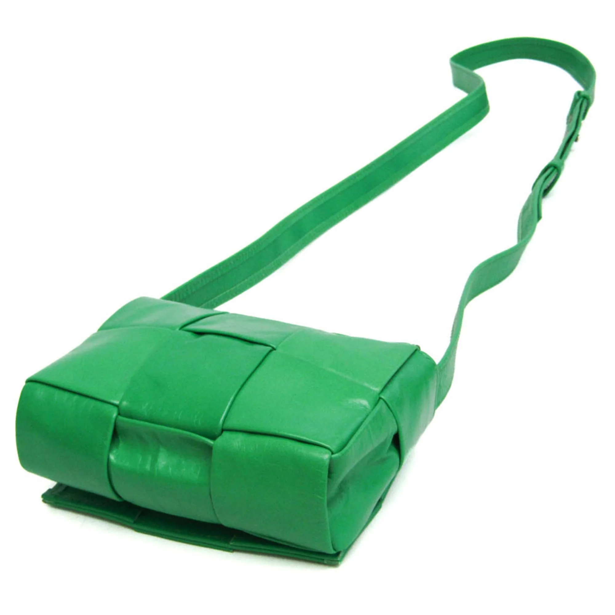 Cassette Crossbody Bag Maxi Intrecciato Leather - Image 2
