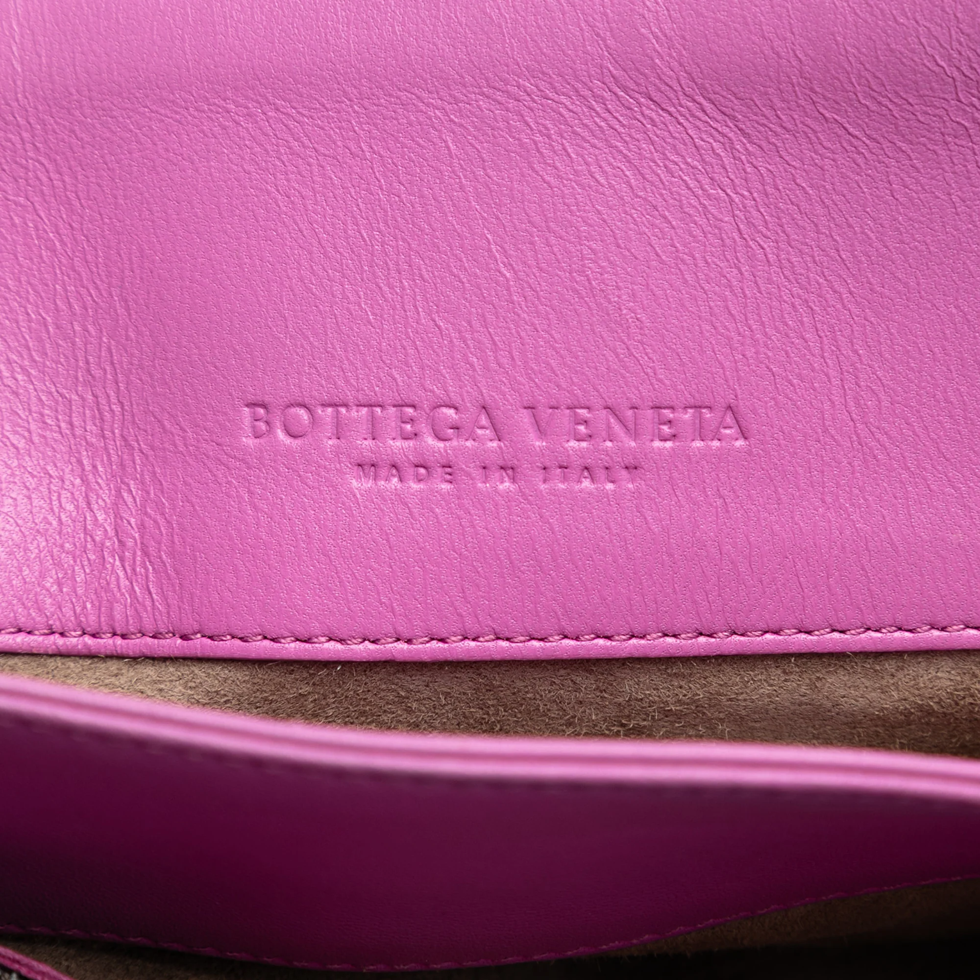Olimpia Crossbody Bag Intrecciato Nappa Medium - Image 5