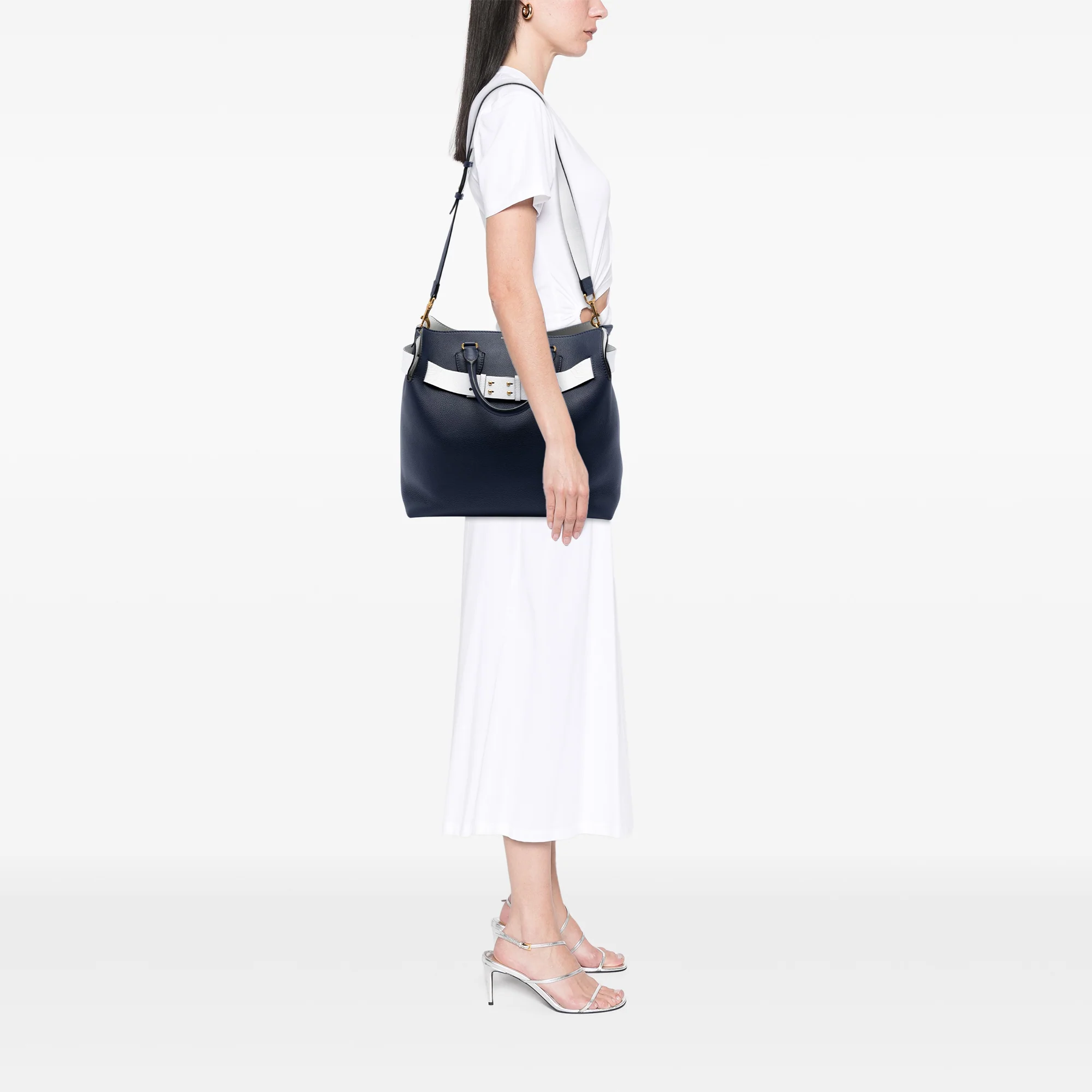 Belt Tote Leather Medium - Image 7