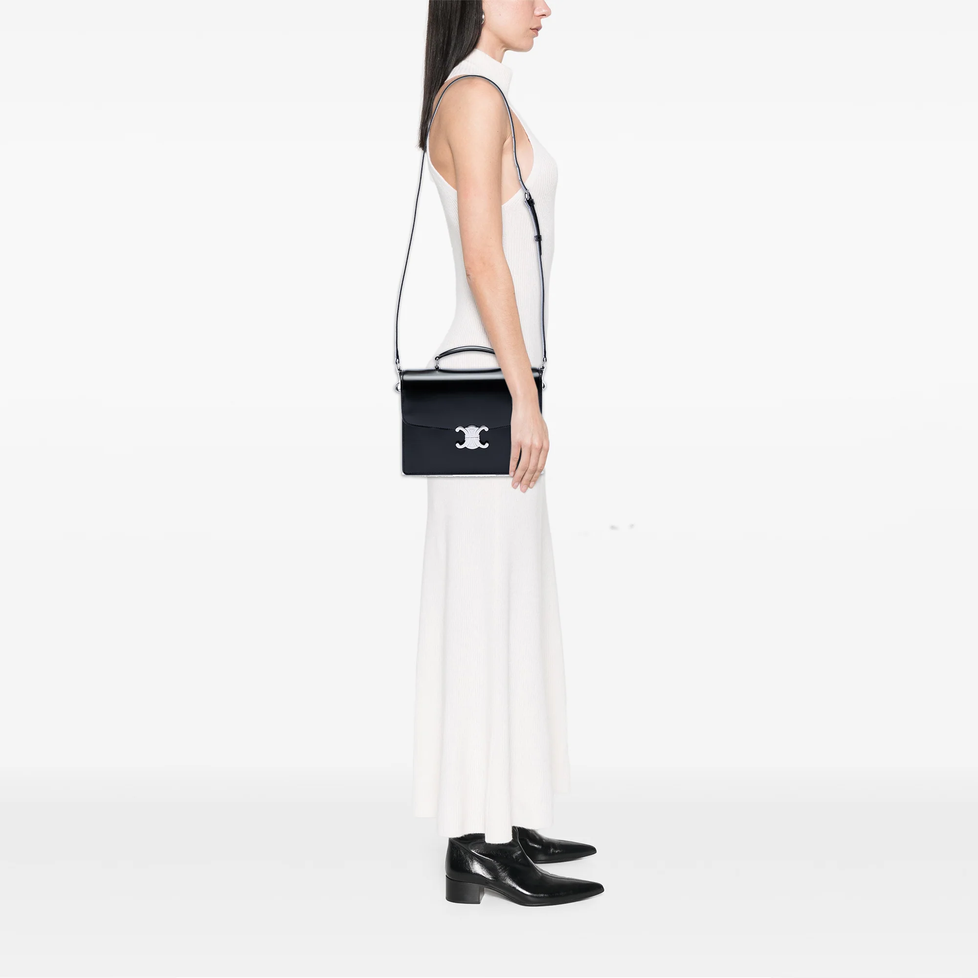 Margo Triomphe Wallet on Chain Leather - Image 6