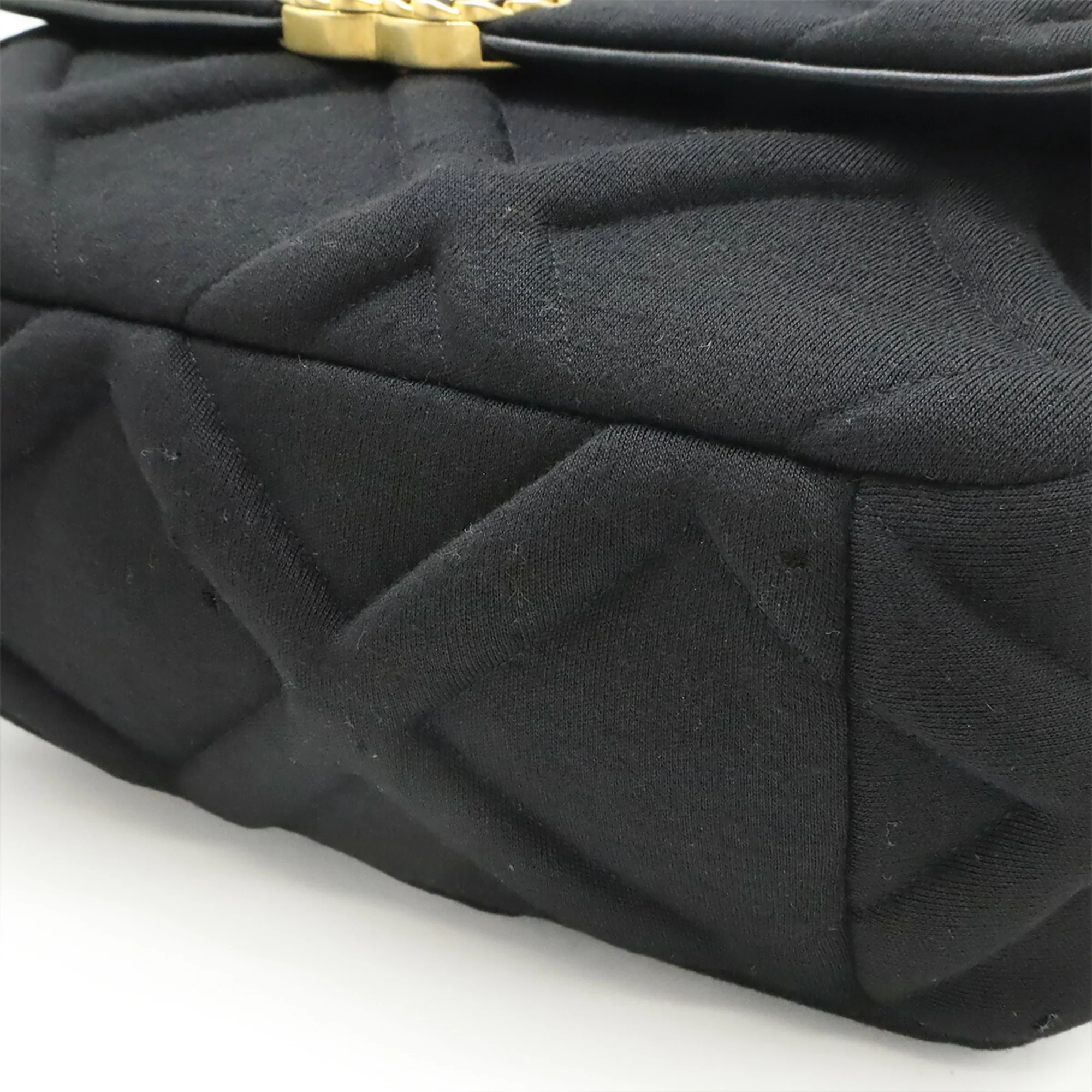 19 Flap Bag Quilted Jersey Large - Image 4