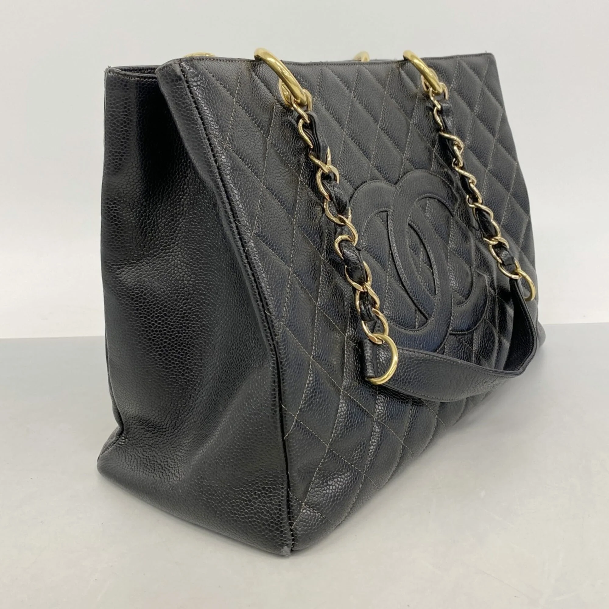 Grand Shopping Tote Quilted Caviar - Image 2
