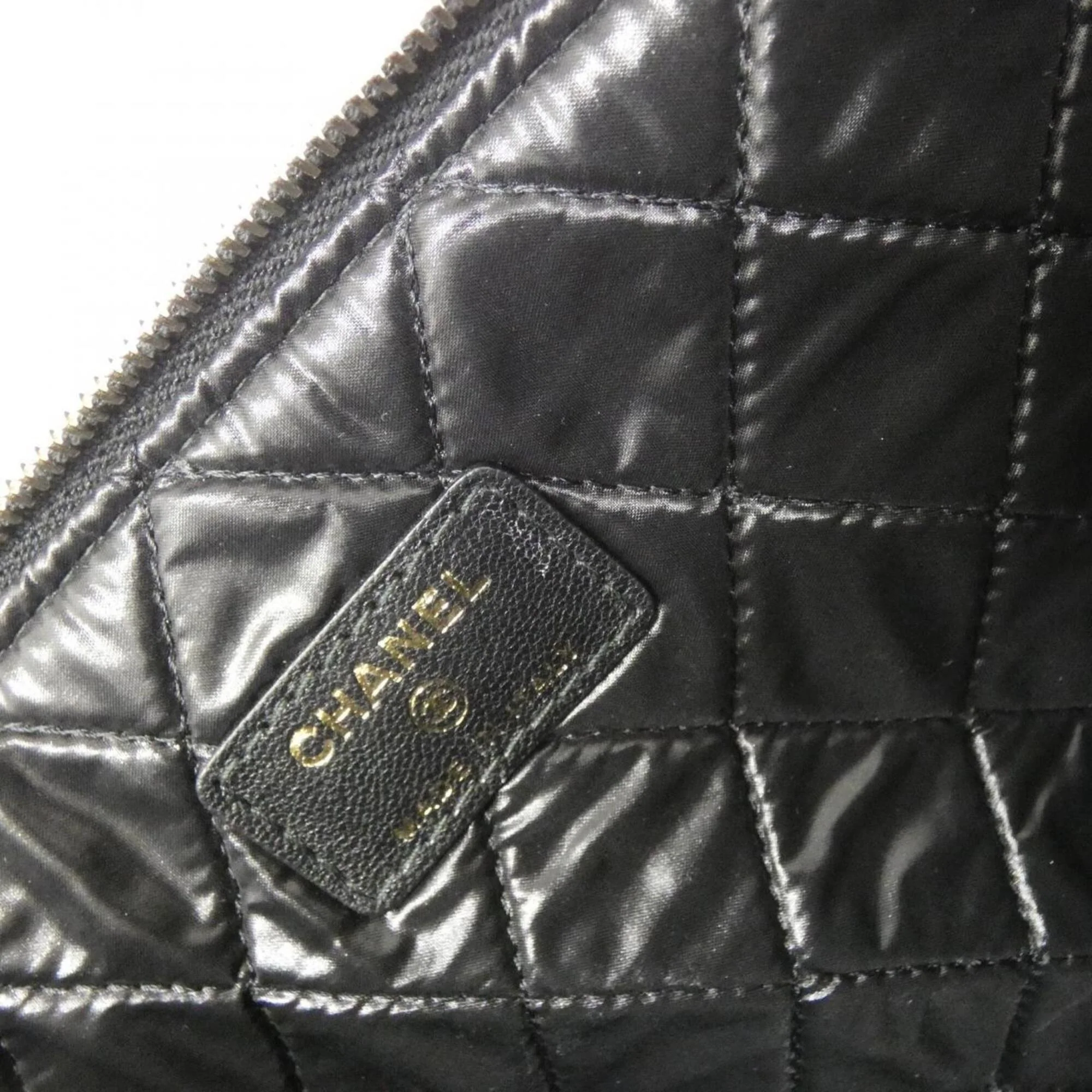 Mademoiselle Vintage O Case Clutch Quilted Sheepskin Large - Image 8
