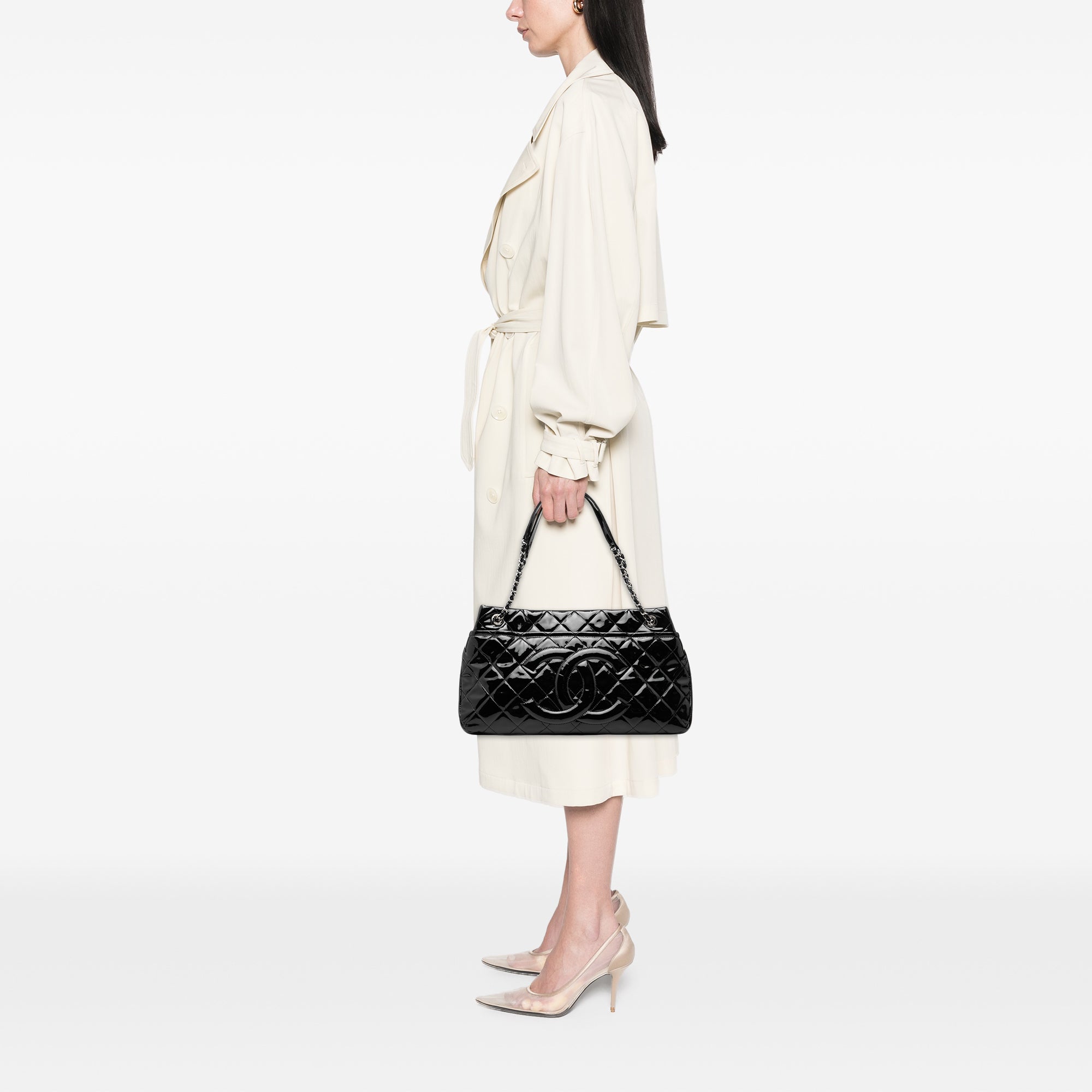 Timeless CC Soft Tote Quilted Patent Large - Image 7