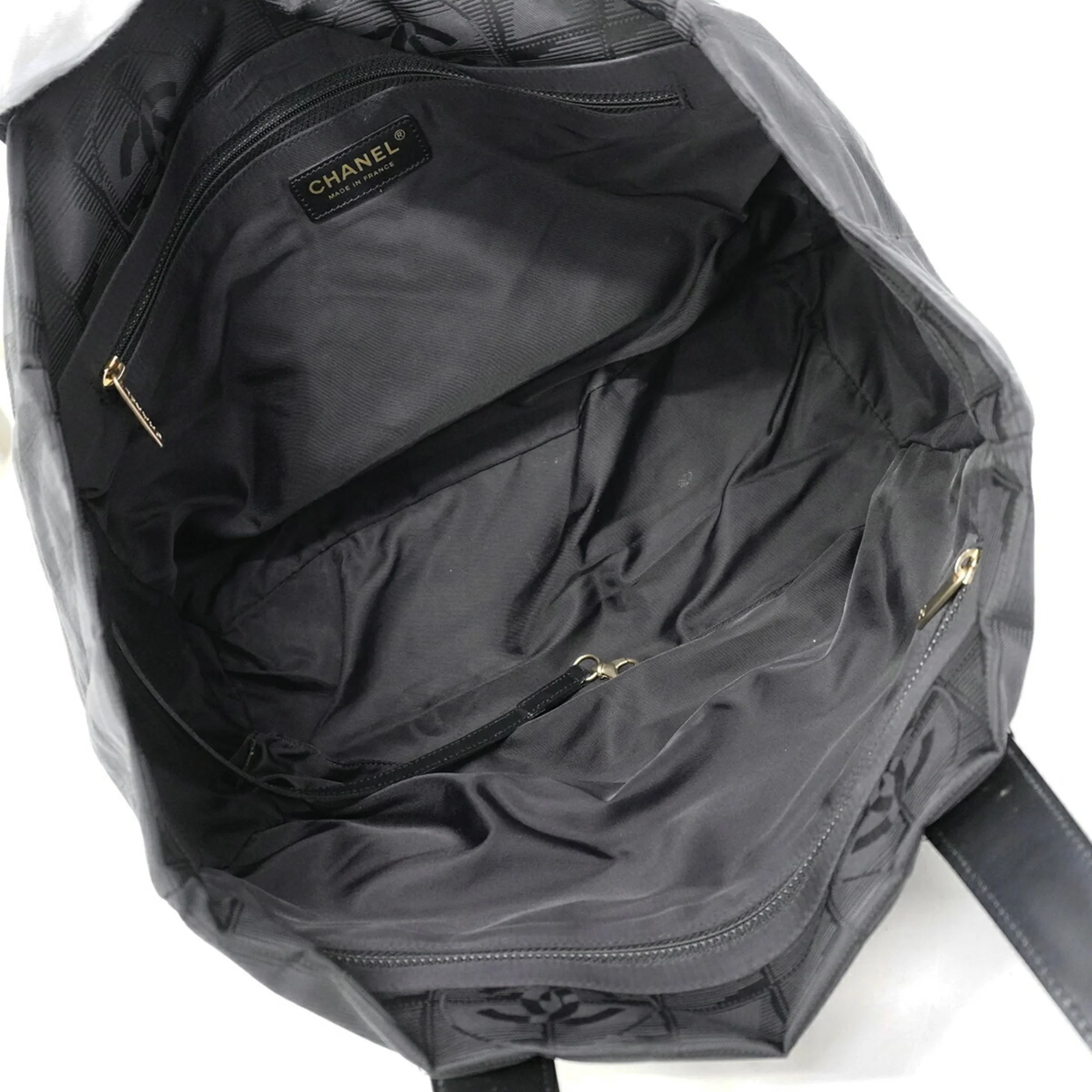 Travel Line Tote Nylon Medium - Image 4