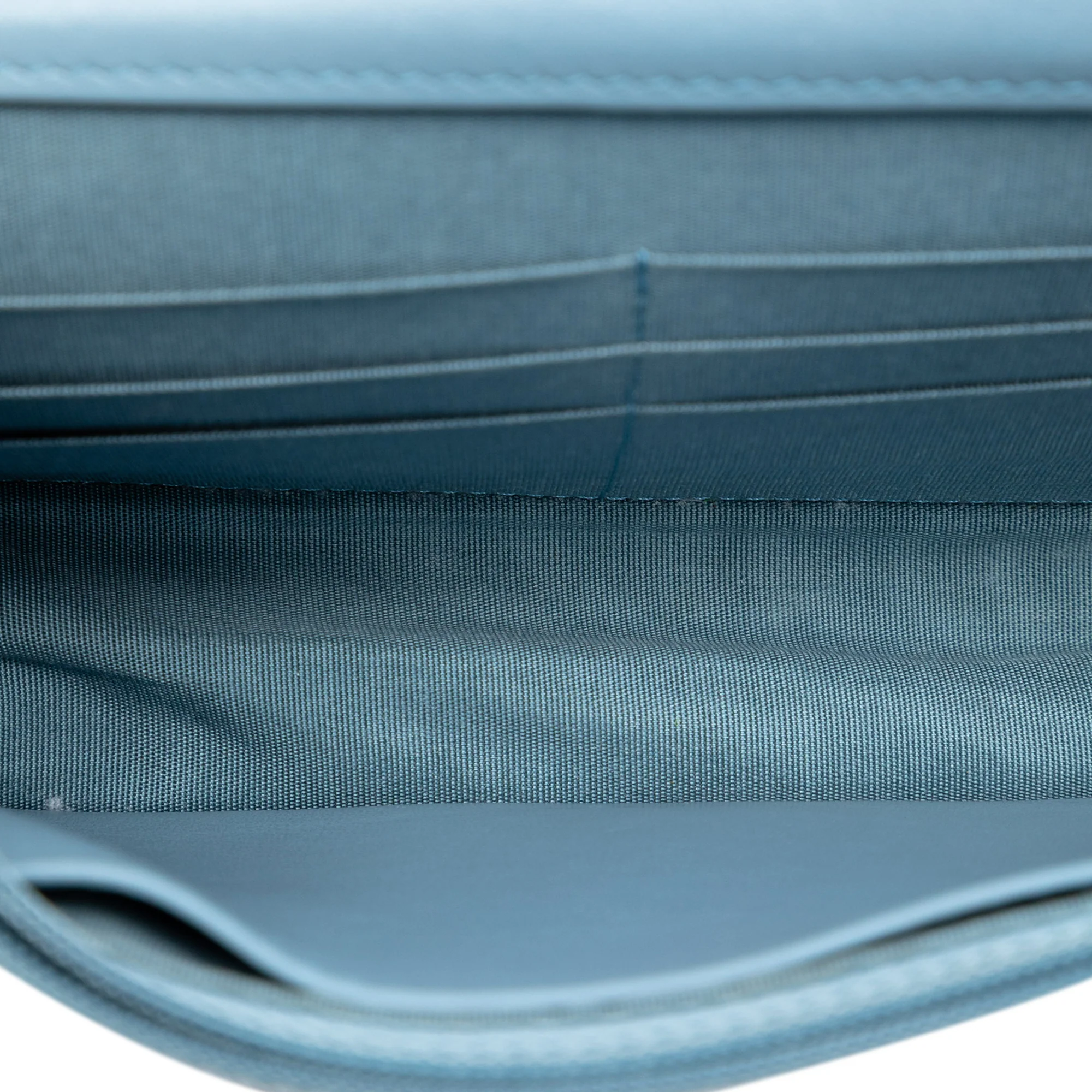 Wallet on Chain Quilted Lambskin - Image 4