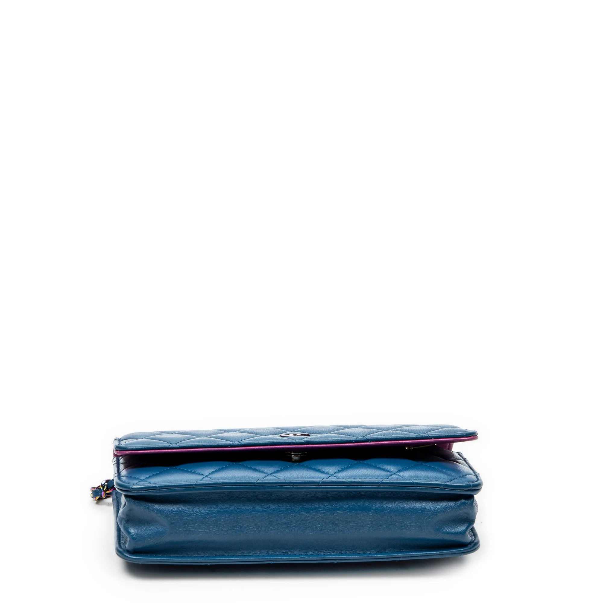 Wallet on Chain Quilted Lambskin - Image 6