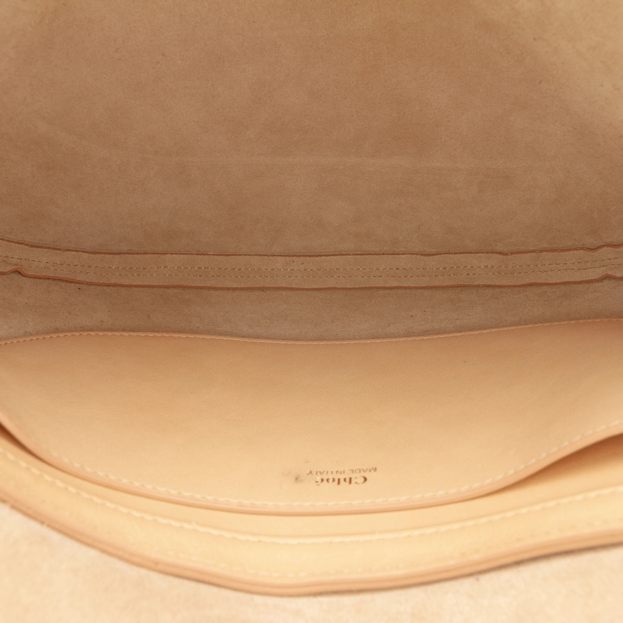 Kiss Flap Hobo Leather Medium - Image 4