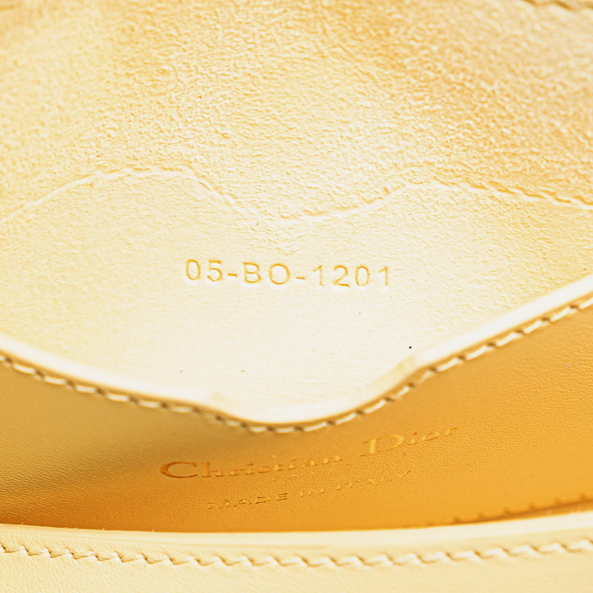 Bobby Flap Bag Leather East West - Image 7