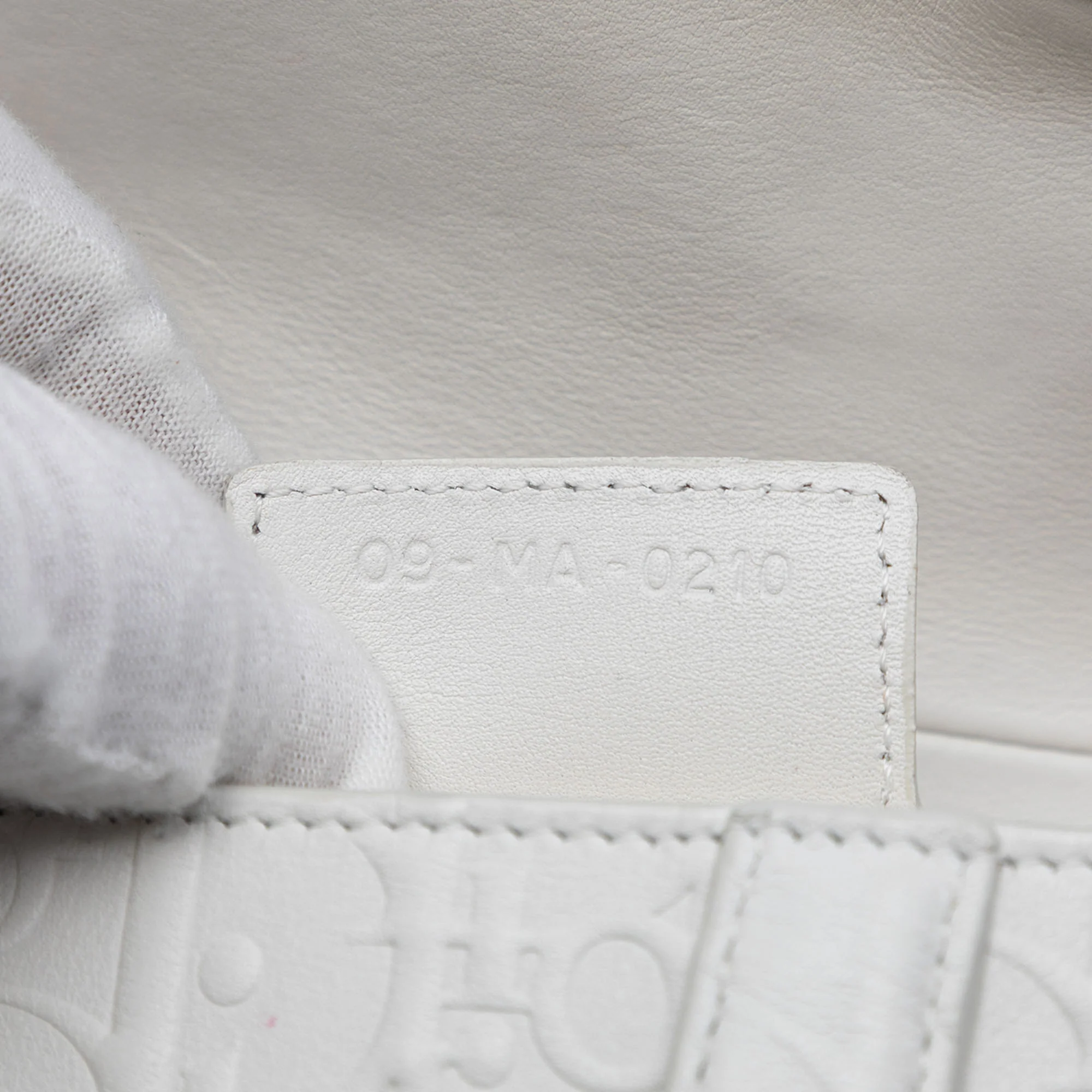 Saddle Handbag Oblique Embossed Calfskin Medium - Image 5