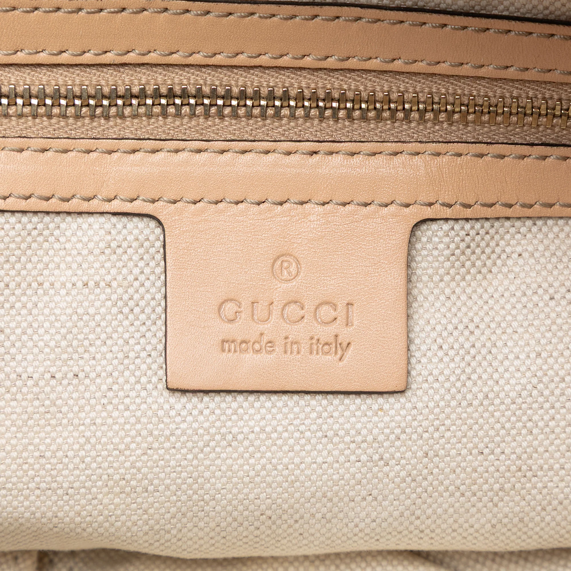 Lovely Heart Interlocking G Crossbody Bag GG Canvas with Leather - Image 5