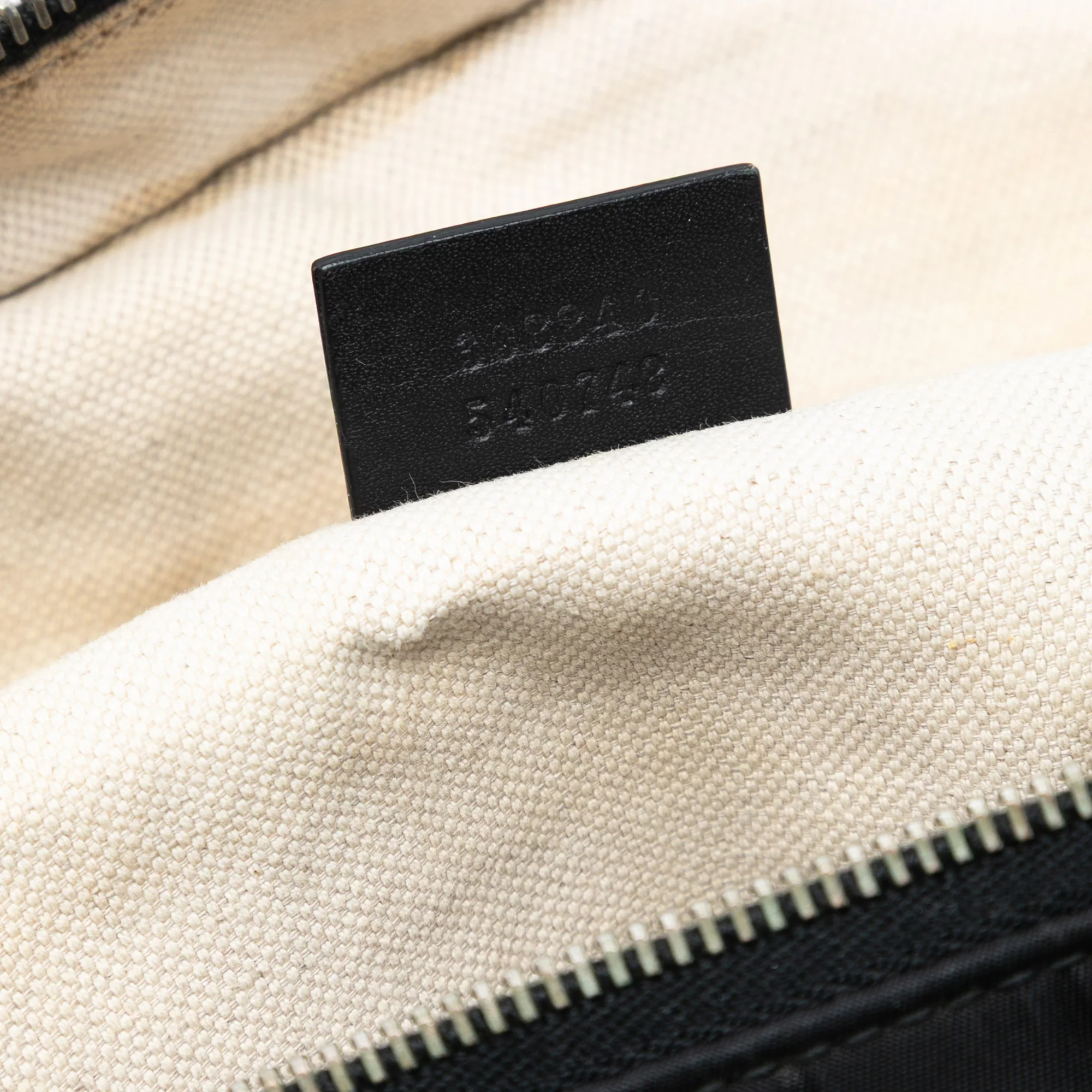 Zip Messenger Bag Guccissima Leather Large - Image 6