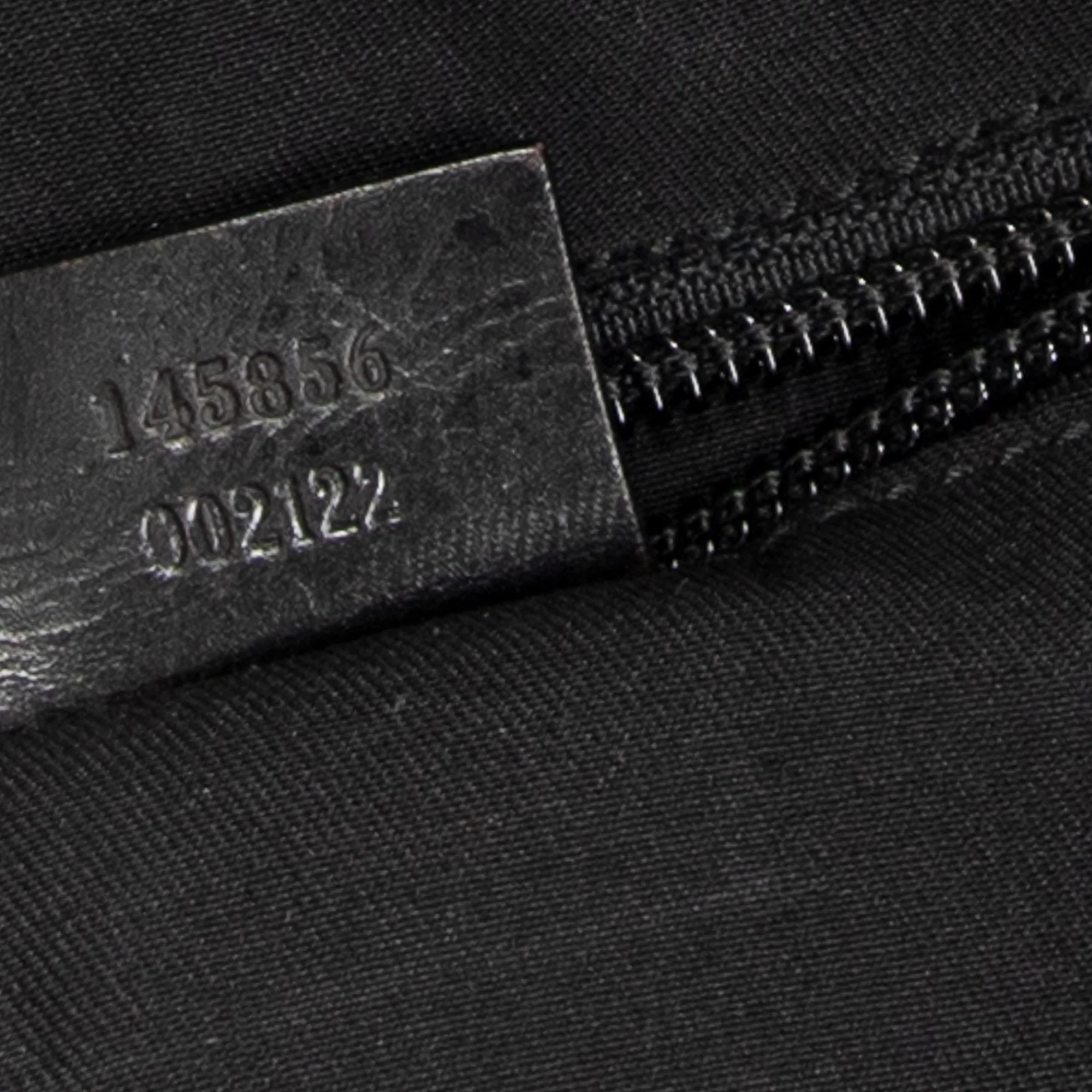 Zip Messenger Bag Guccissima Leather Large - Image 10