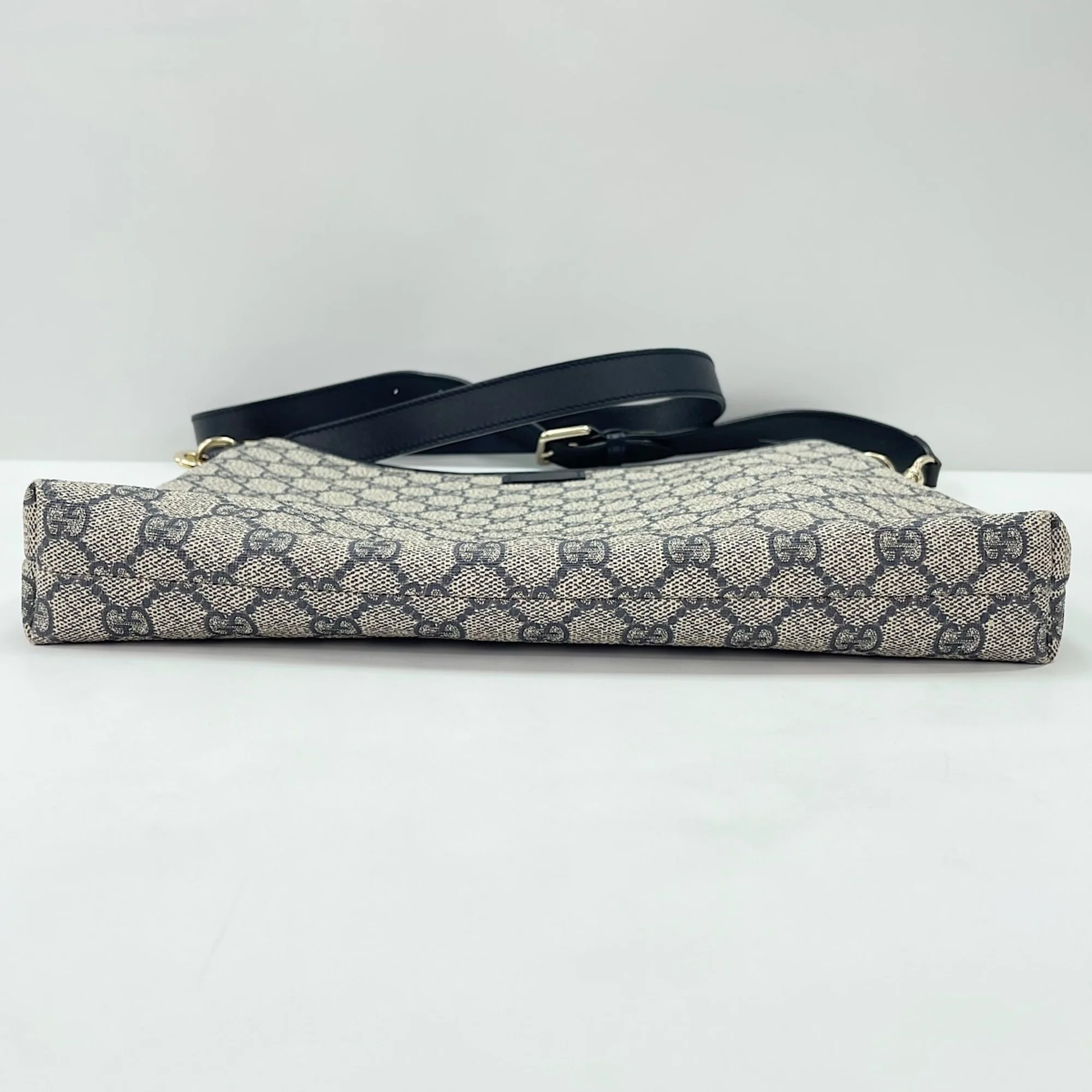 Zip Top Messenger Bag GG Coated Canvas Medium - Image 7
