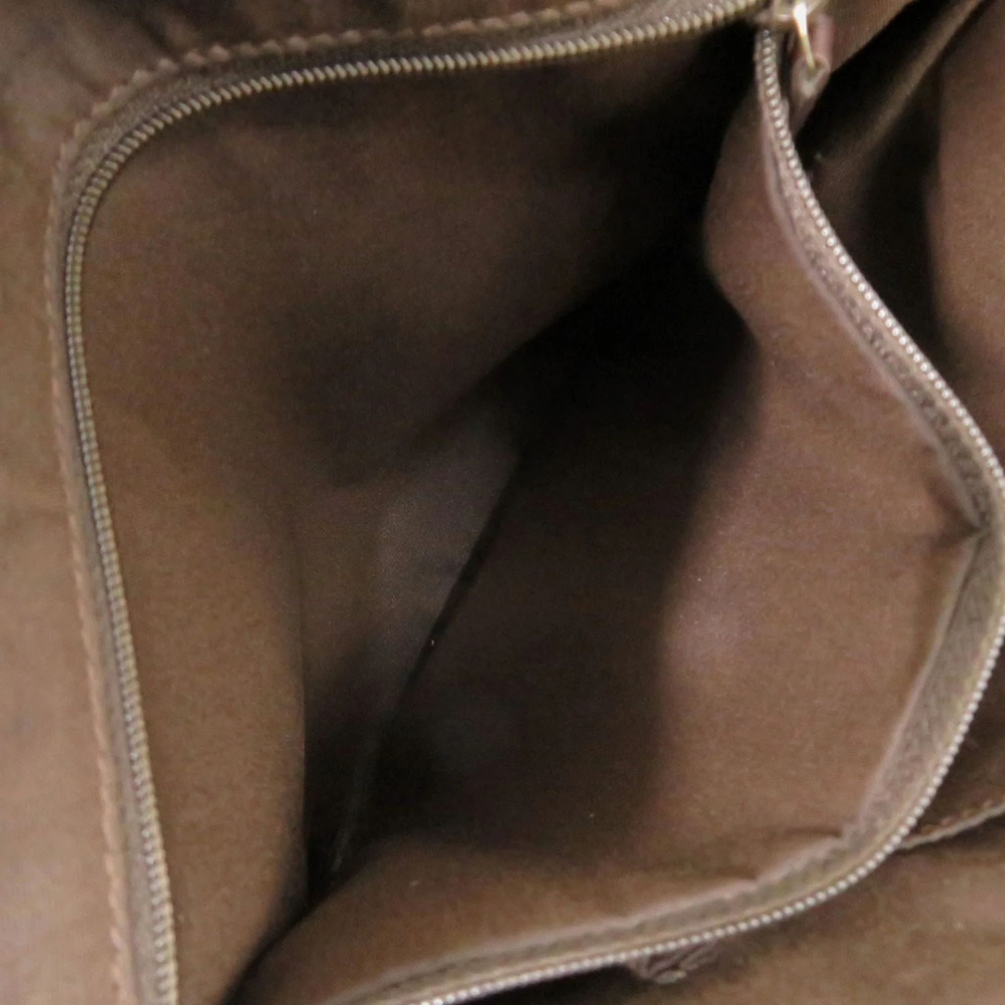 Zip Top Messenger Bag GG Coated Canvas Medium - Image 5