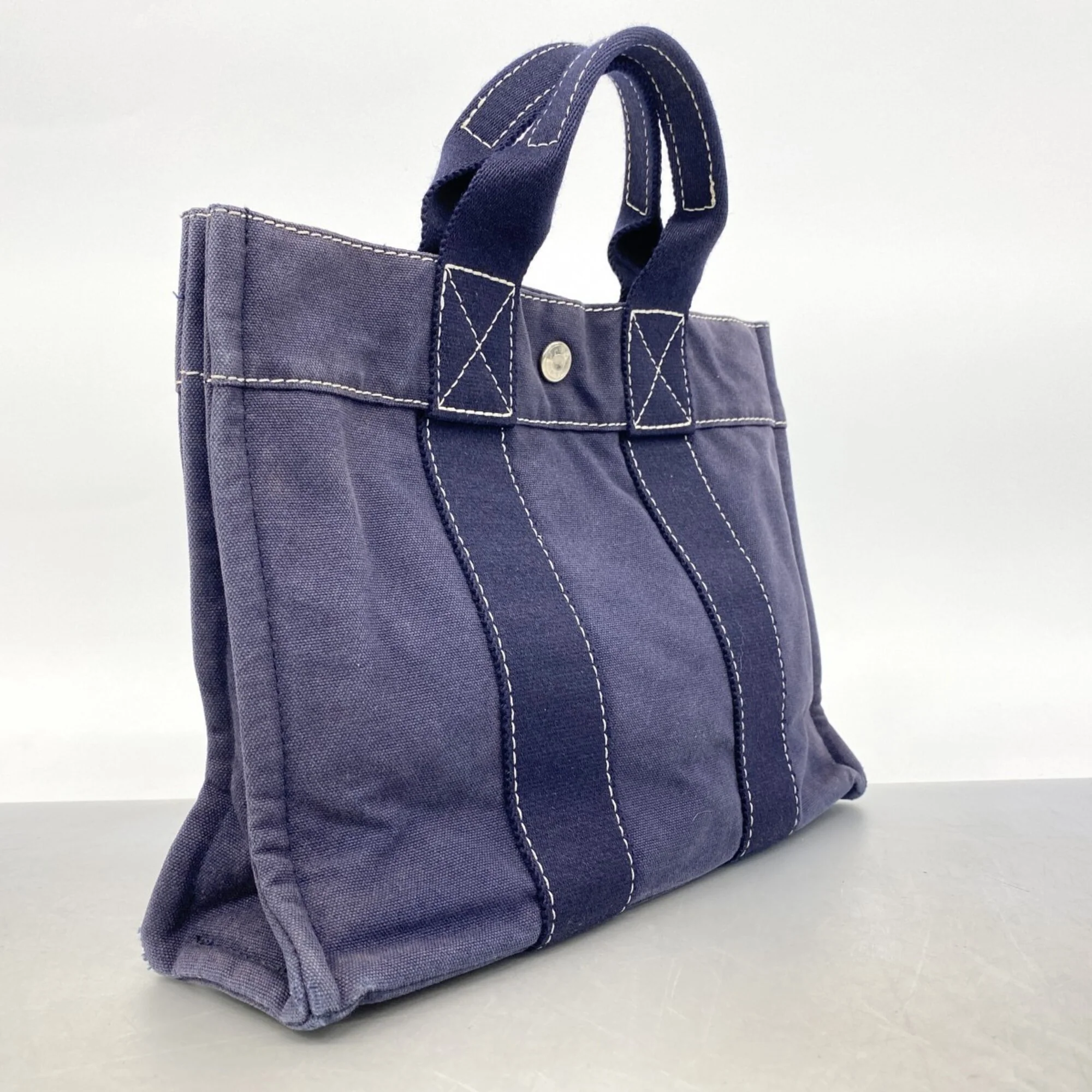 Fourre Tout Tote Leather PM - Image 2