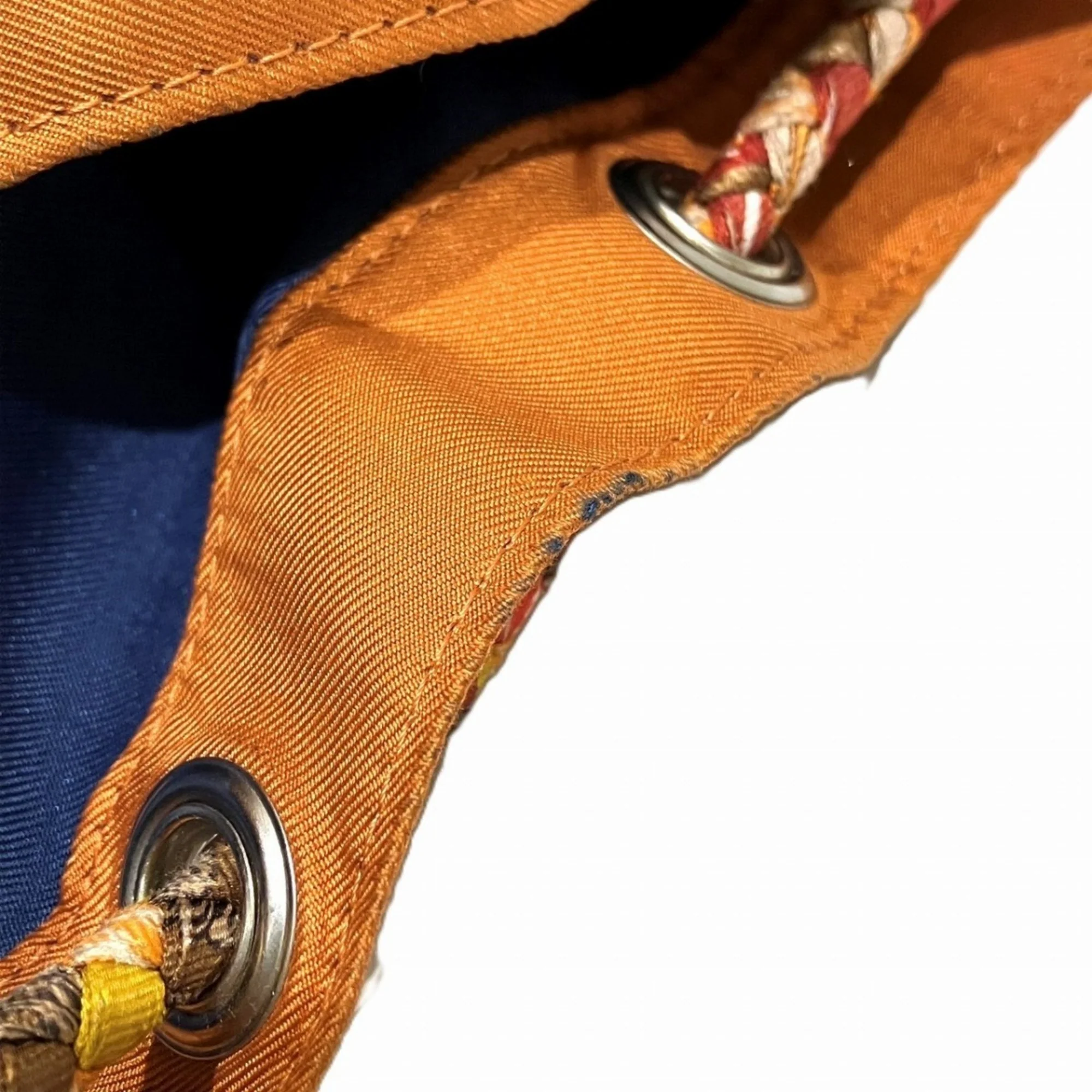 Soie Cool Handbag Printed Silk and Calfskin Medium - Image 9