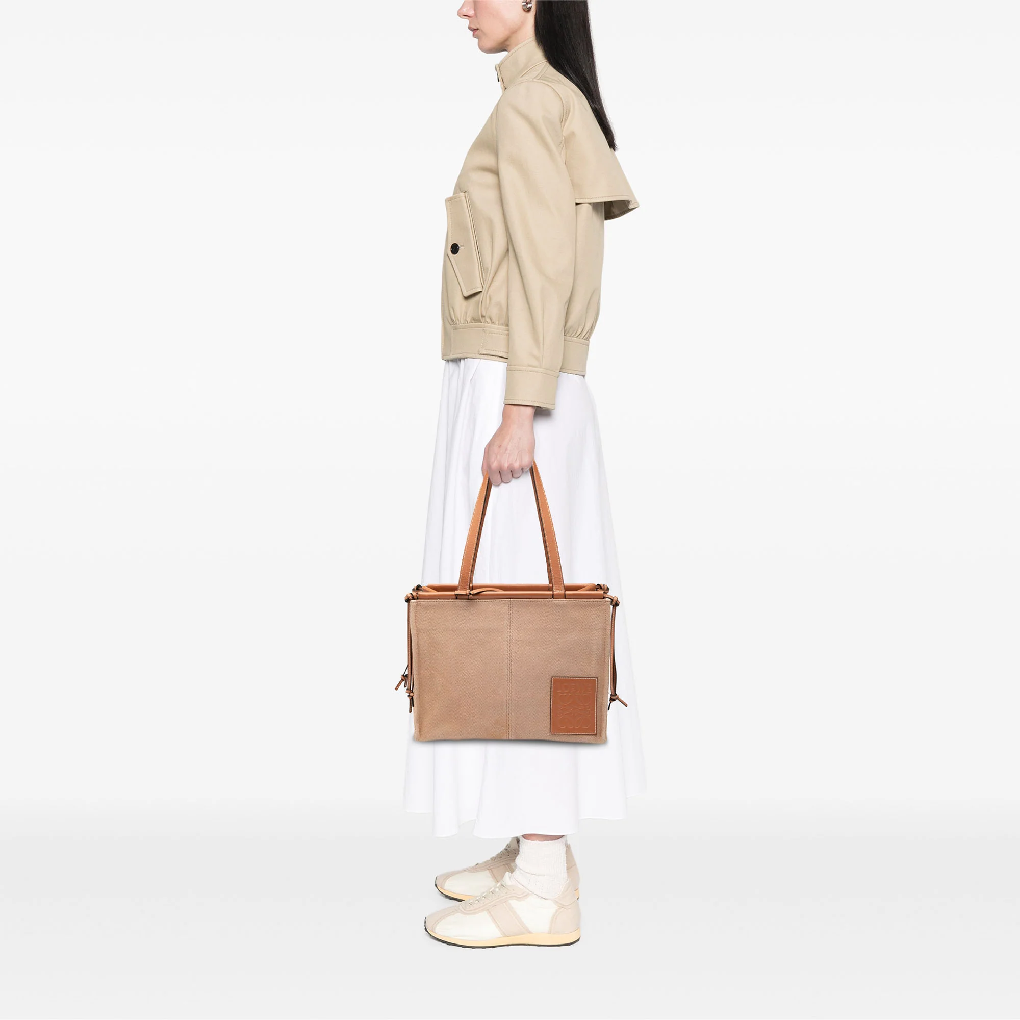 Cushion Tote Leather Small - Image 9