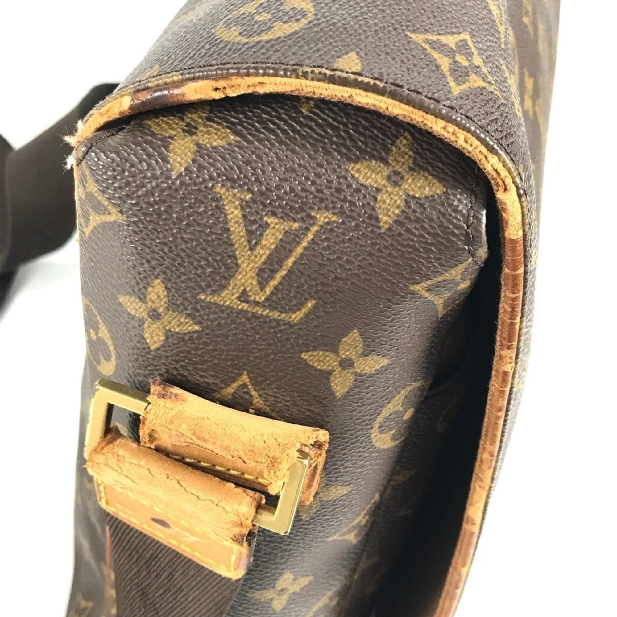 Abbesses Messenger Bag Monogram Canvas - Image 9